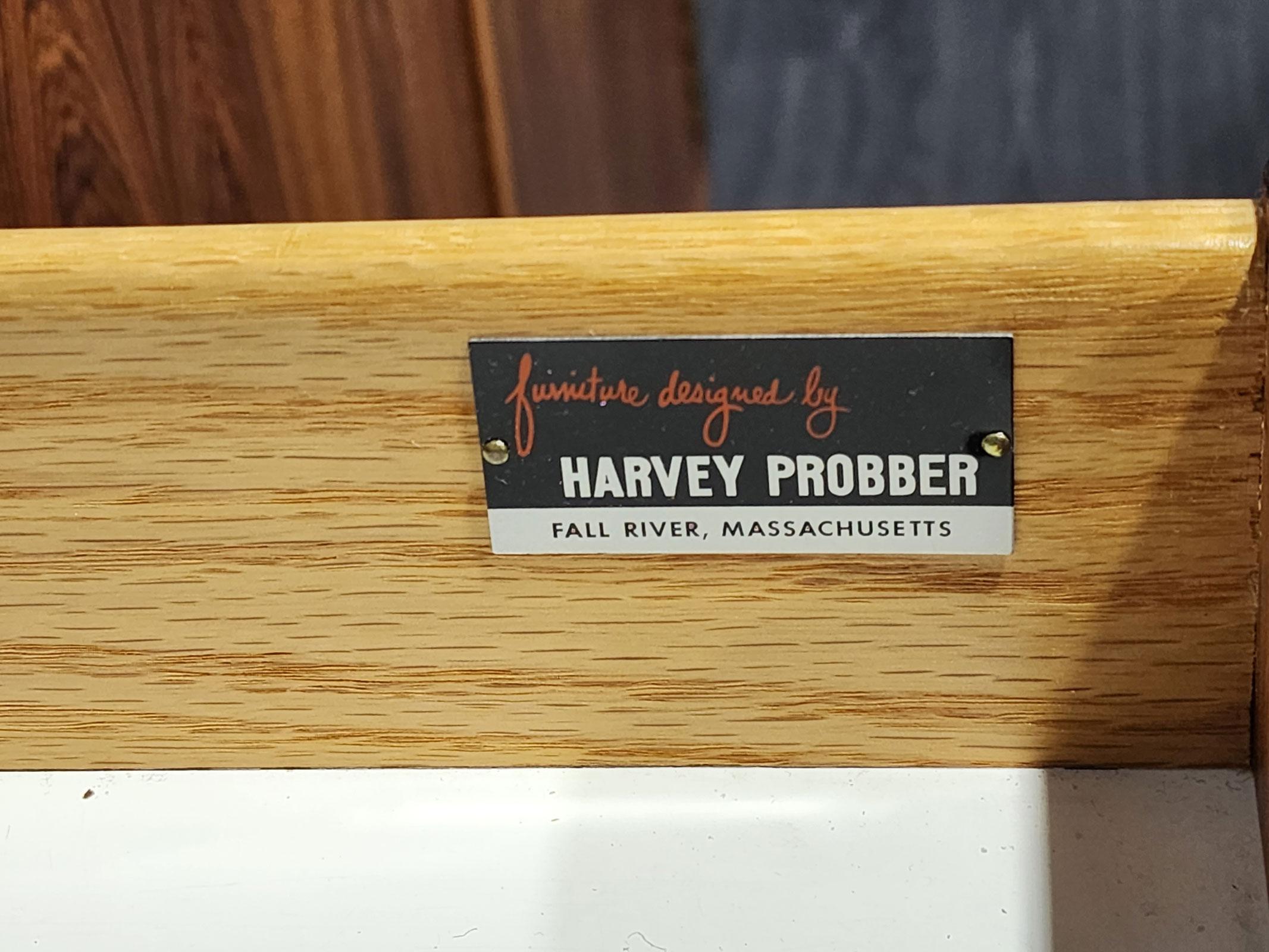 Großes Harvey Probber-Sideboard aus Rosenholz im Angebot 6