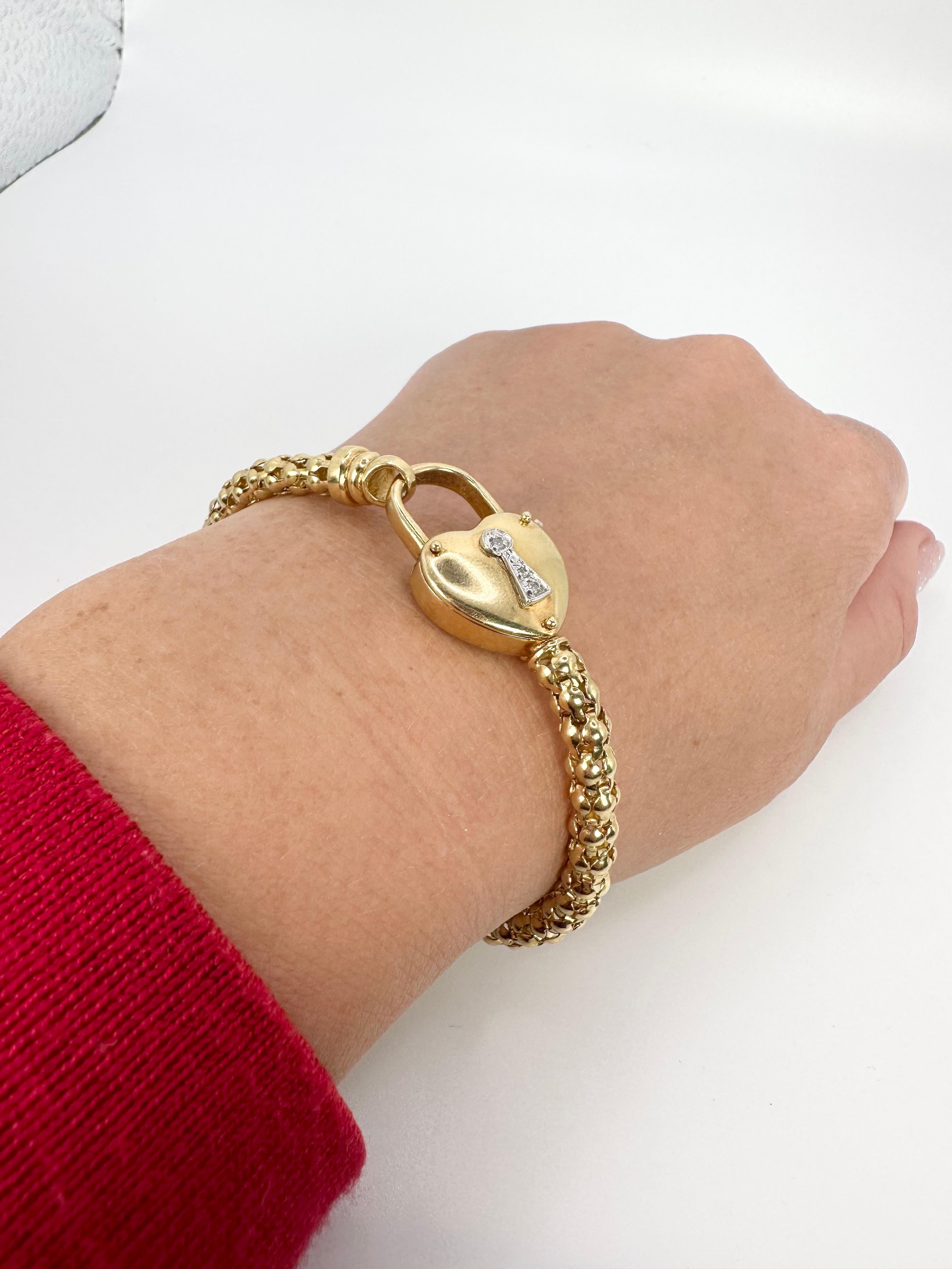 Bracelet grand cœur en diamants, bracelet massif en diamants, marque LE GI  Neuf - En vente à Jupiter, FL