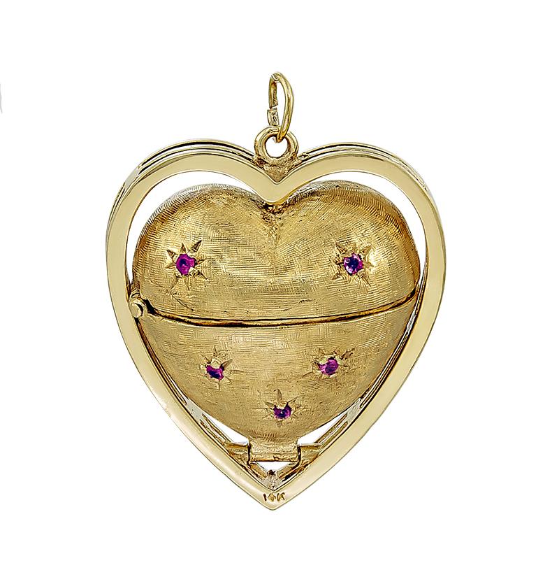 Large Heart Gemset Gold Locket for 6 Pictures 2
