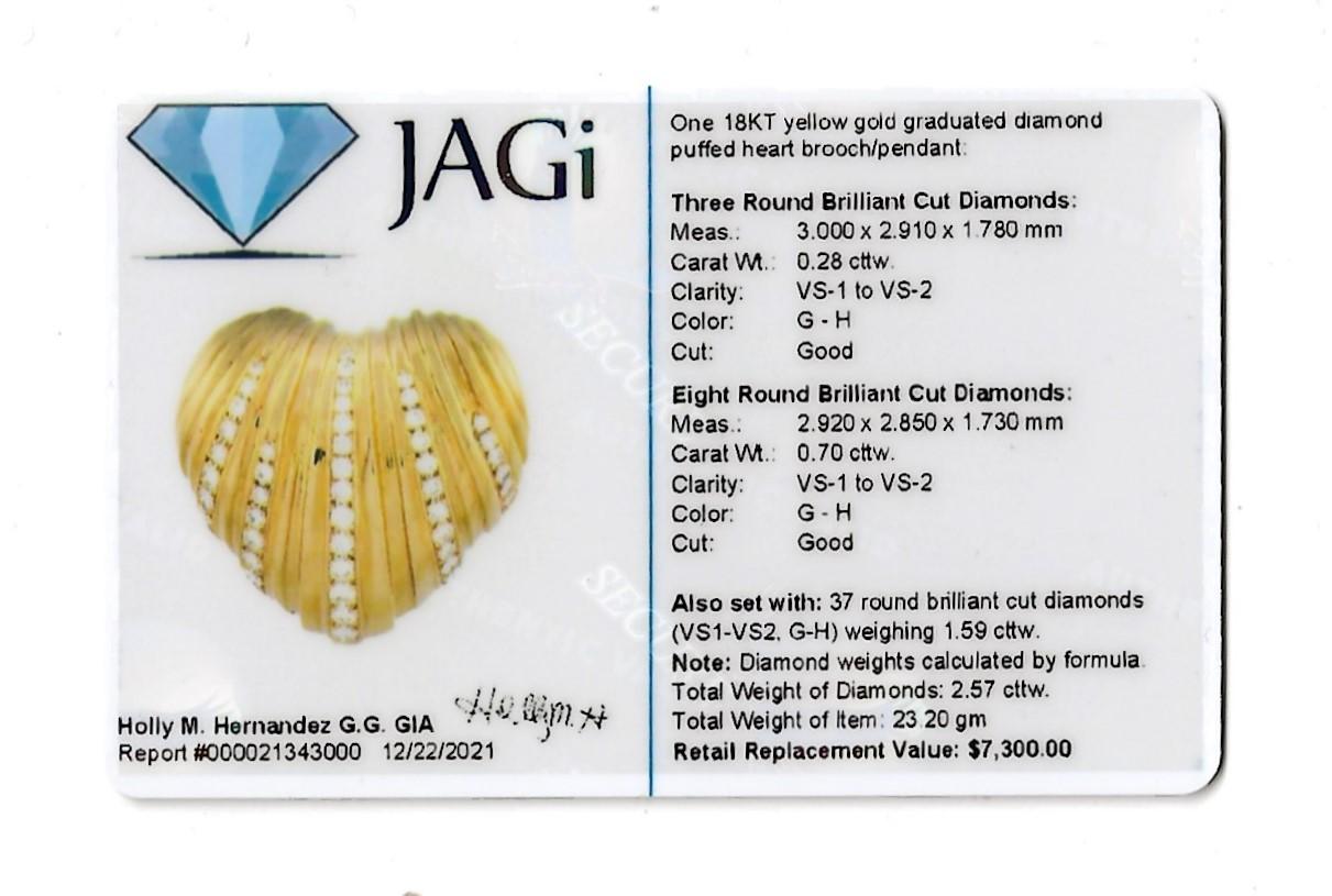 Pendentif/Broche en forme de grand cœur en or jaune 18 carats avec diamants gradués en vente 7