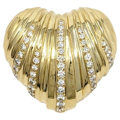 Vintage Large Heart Shaped Graduated Diamond Puffed Pendant/Brooch 18 Karat Yellow Gold