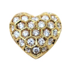 Ciondolo a forma di cuore con cupola di diamanti tondi a nido d'ape in oro giallo 18 carati