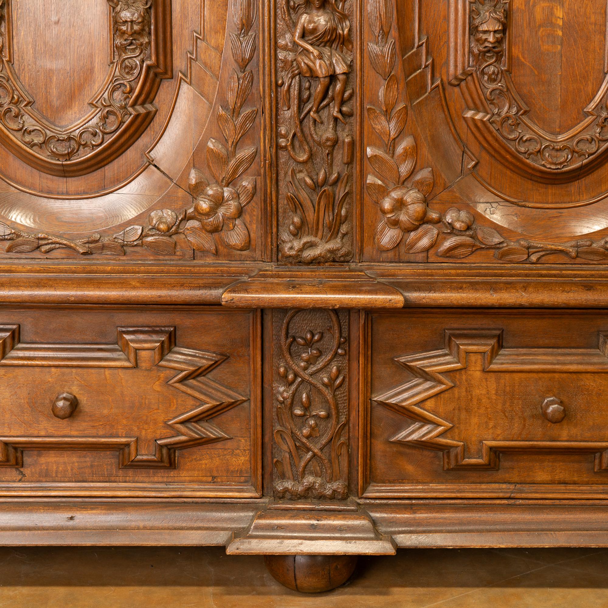 Large Heavily Carved Oak Armoire With Wrangel Family Crest, Sweden circa 1740-80 For Sale 11