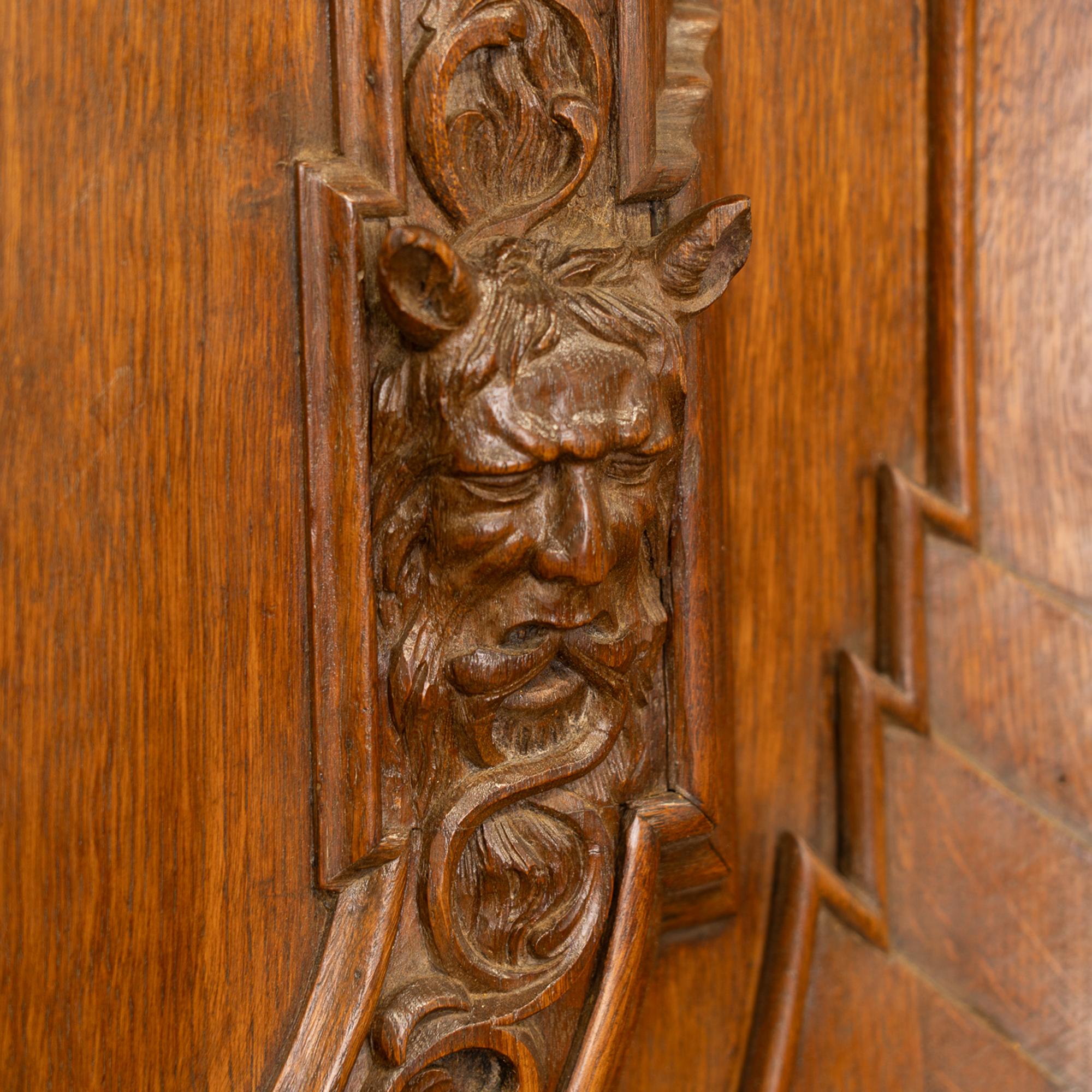 Large Heavily Carved Oak Armoire With Wrangel Family Crest, Sweden circa 1740-80 For Sale 3