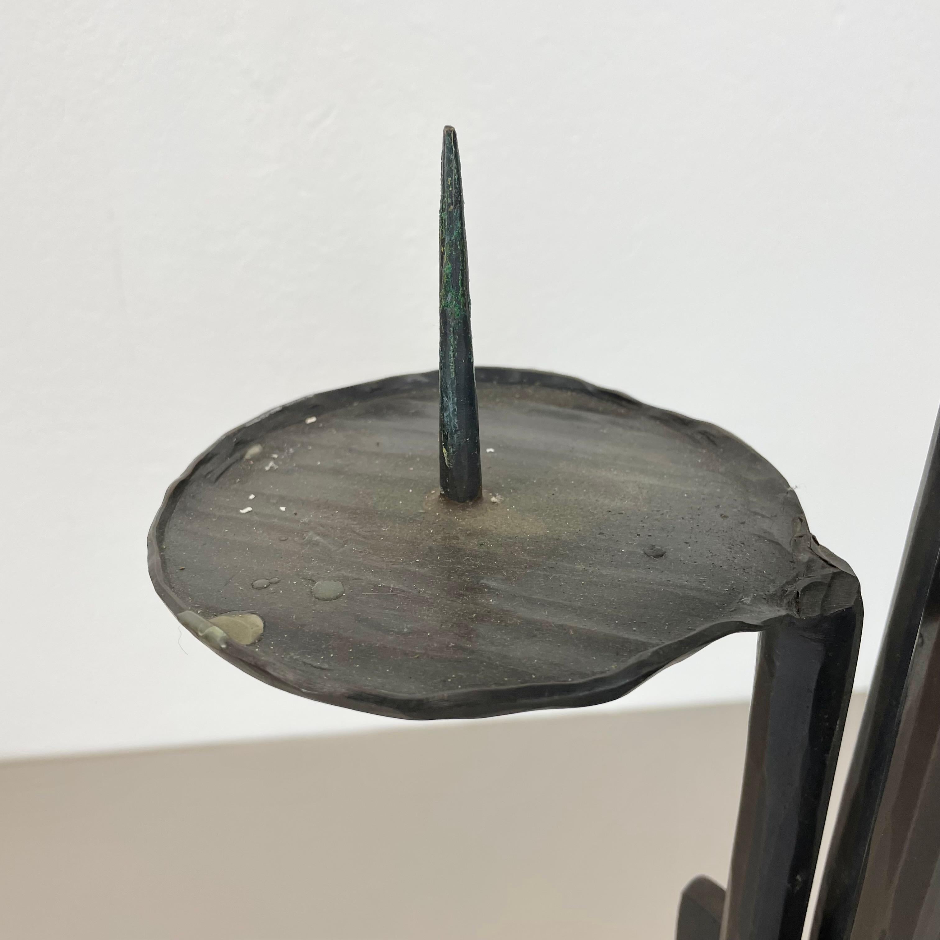 Großer schwerer 78 cm Brutalistischer Bronze-Kerzenhalter Manfred Bergmeister, Deutschland 1970 im Angebot 3
