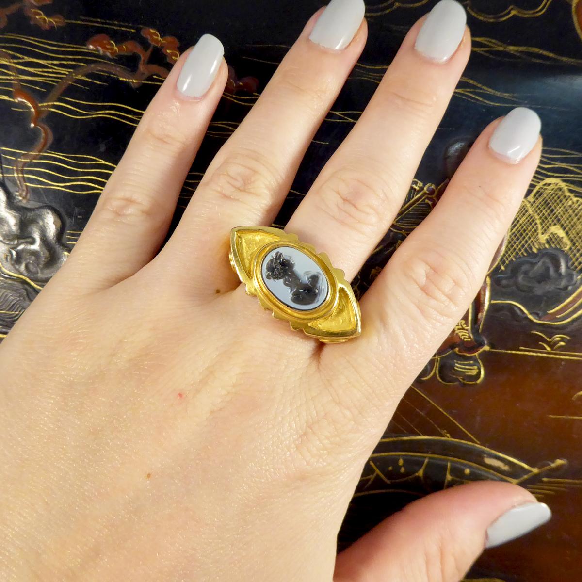 Large Heavy Antique Victorian Carved Agate Ring in 18ct Yellow Gold 1
