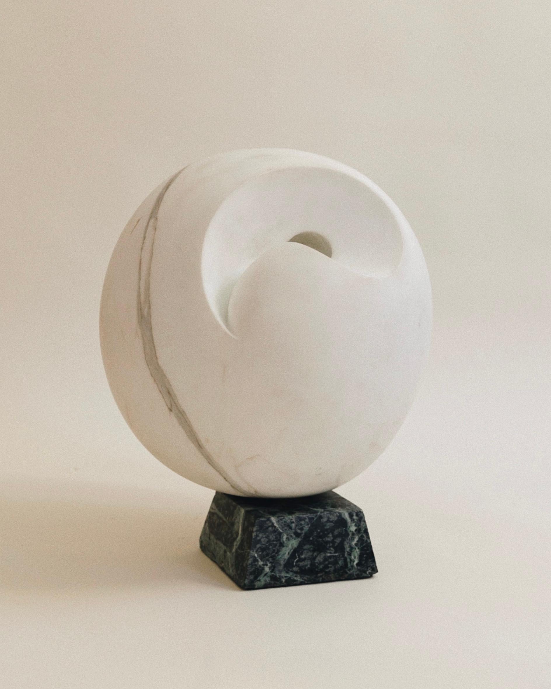 Large & Heavy Carved Marble Abstract Sculpture Barbara Hepworth In Fair Condition For Sale In Hackney, GB