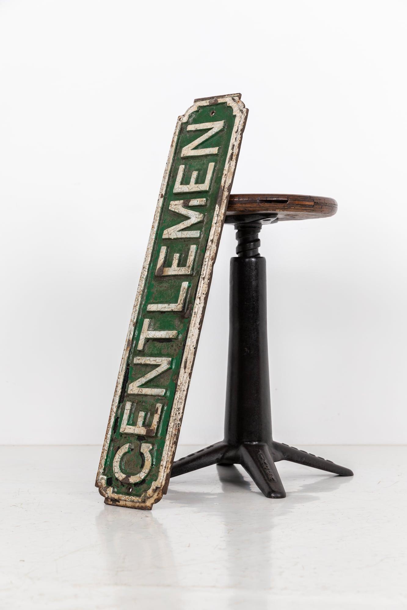 Large Heavy Duty Cast Iron Gentlemen Wall Sign Plaque, C.1930 In Fair Condition For Sale In London, GB