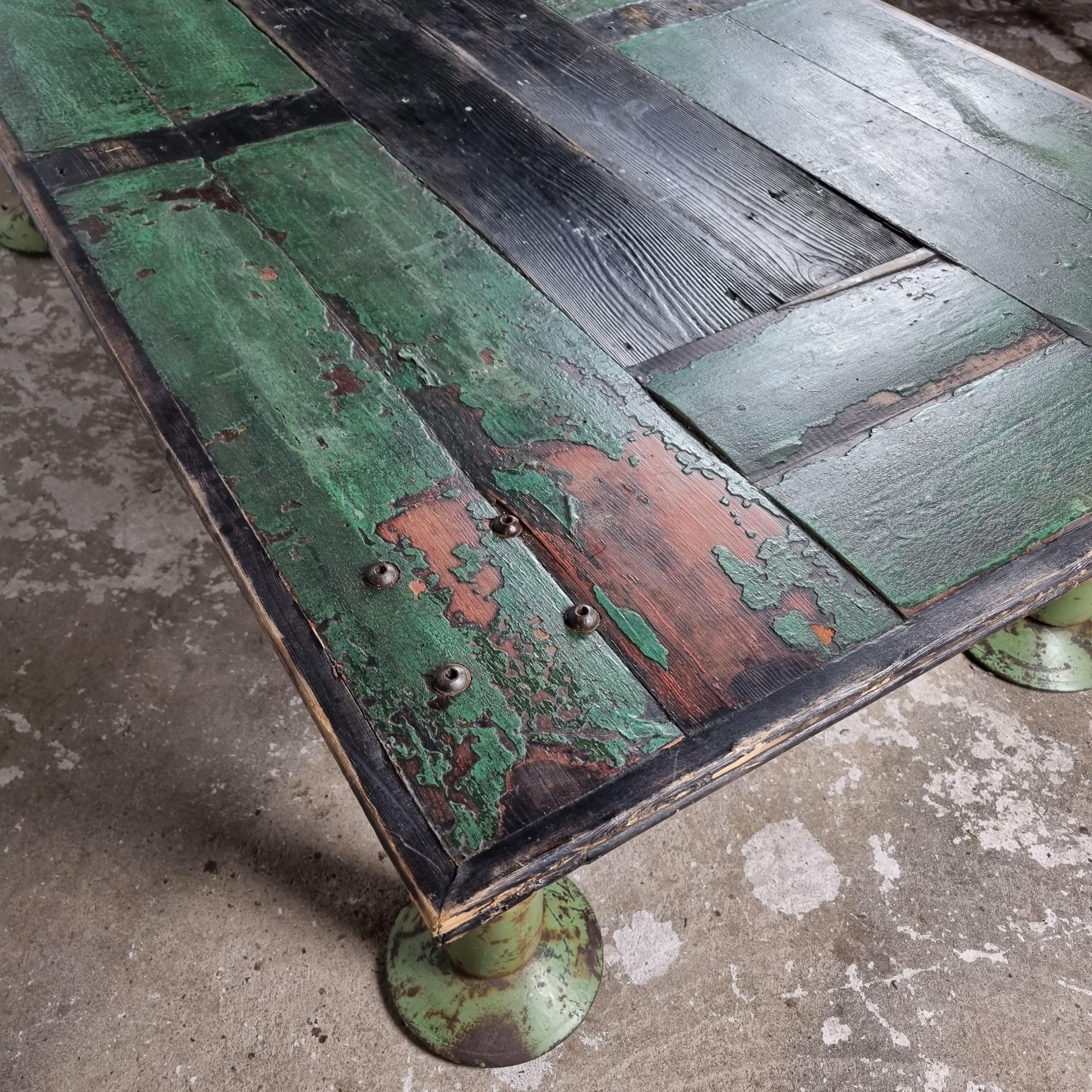 Large heavy industrial vintage coffee table from reclaimed wood, cast iron legs 2
