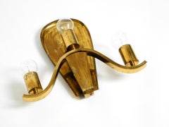 Große schwere Messingwandleuchte aus der Mitte des Jahrhunderts aus einer deutschen Kirche