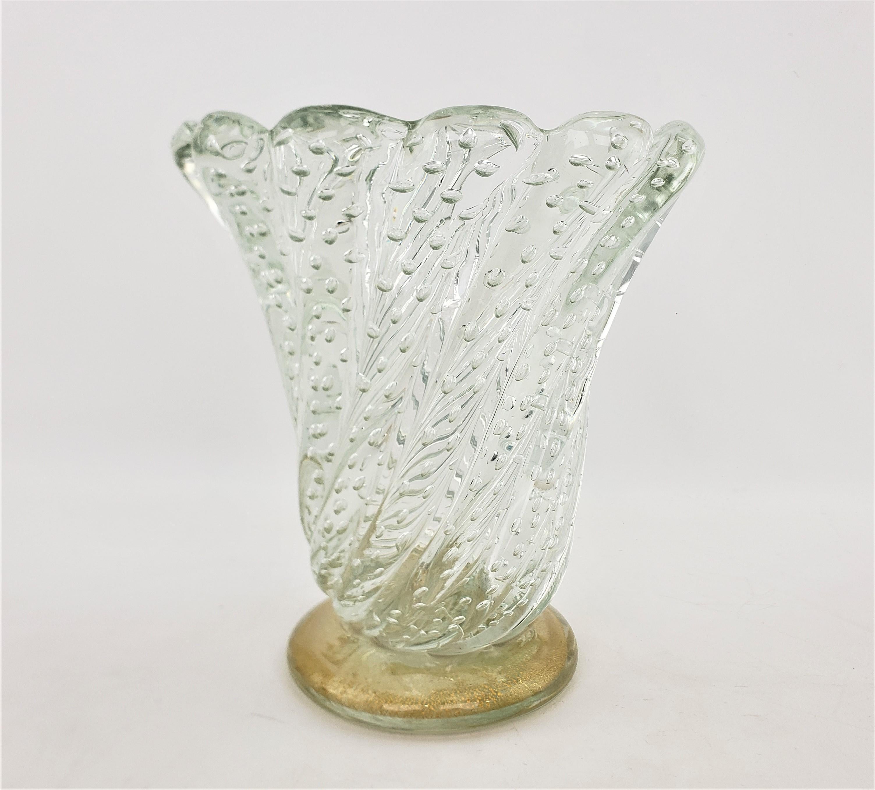 glass swirl vase