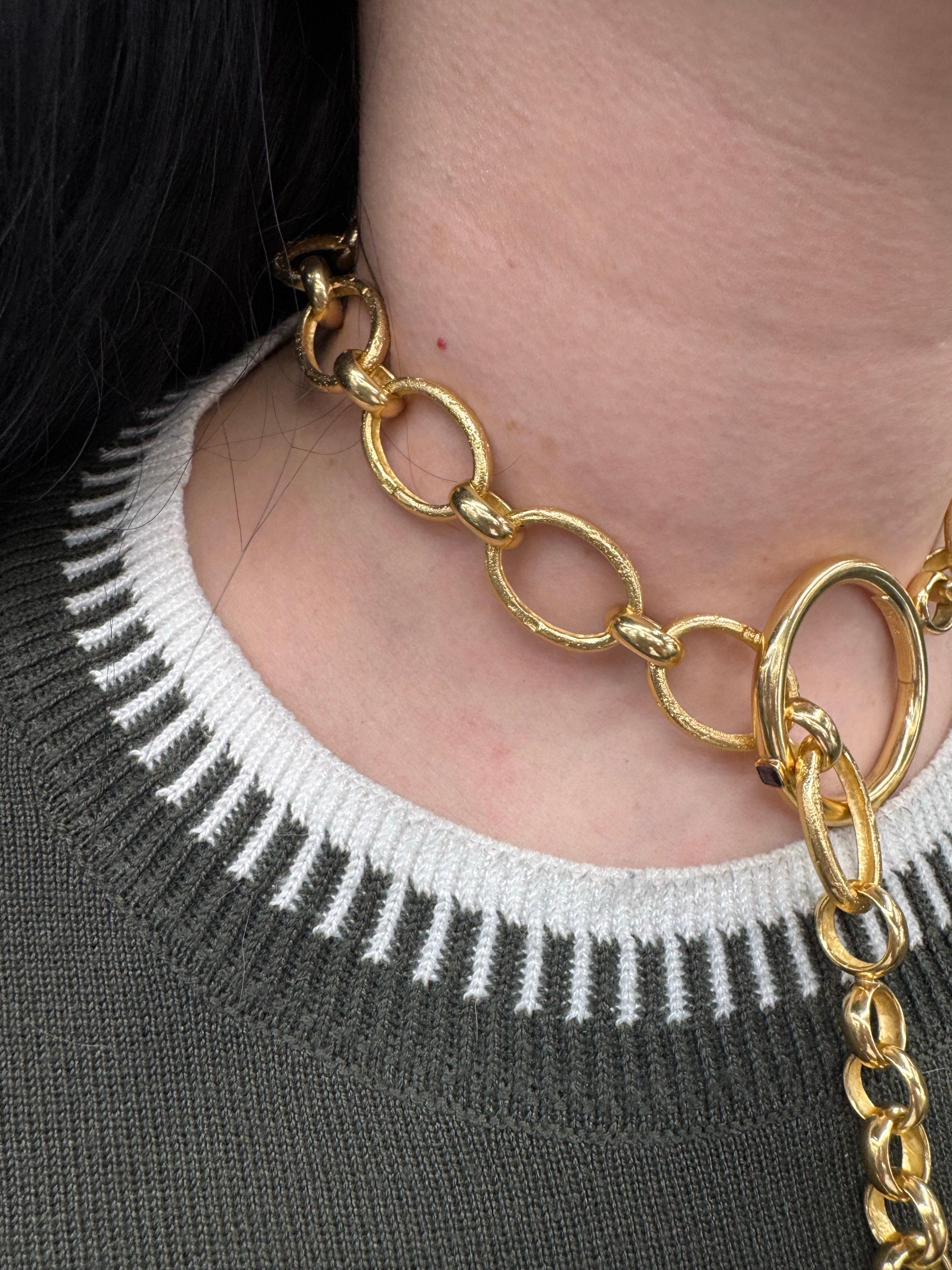 Collier à bascule à maillons ovales 123.3 Grammes Or jaune 18 carats 18.5