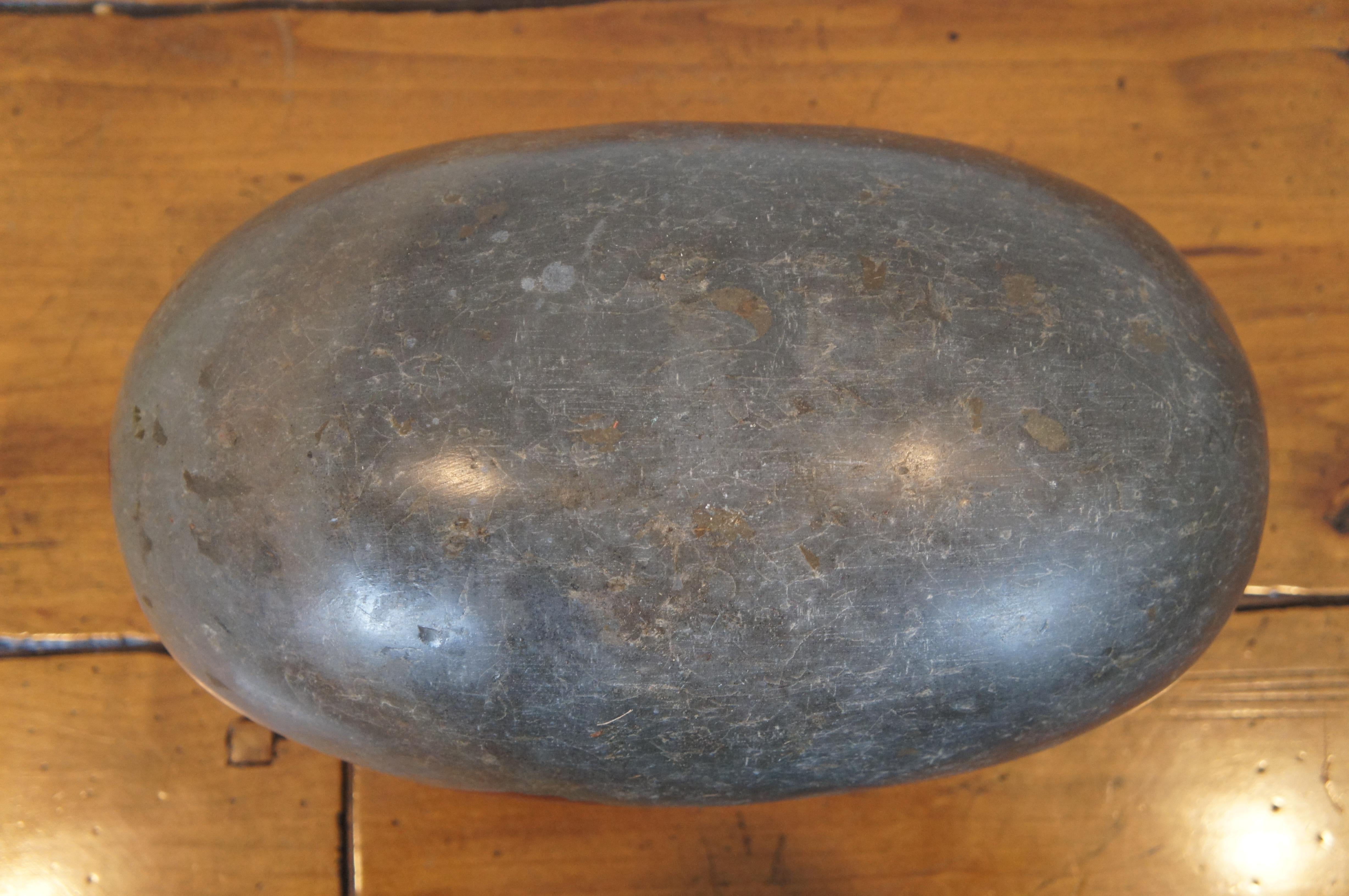 Large Heavy Shiva Lignam Fertility Banalinga Stone Brahmanda Egg In Good Condition For Sale In Dayton, OH