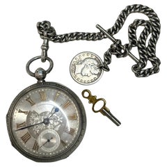 Groß  Schwere verschnörkelte, offene, facettierte Sterlingsilber-Taschenuhr