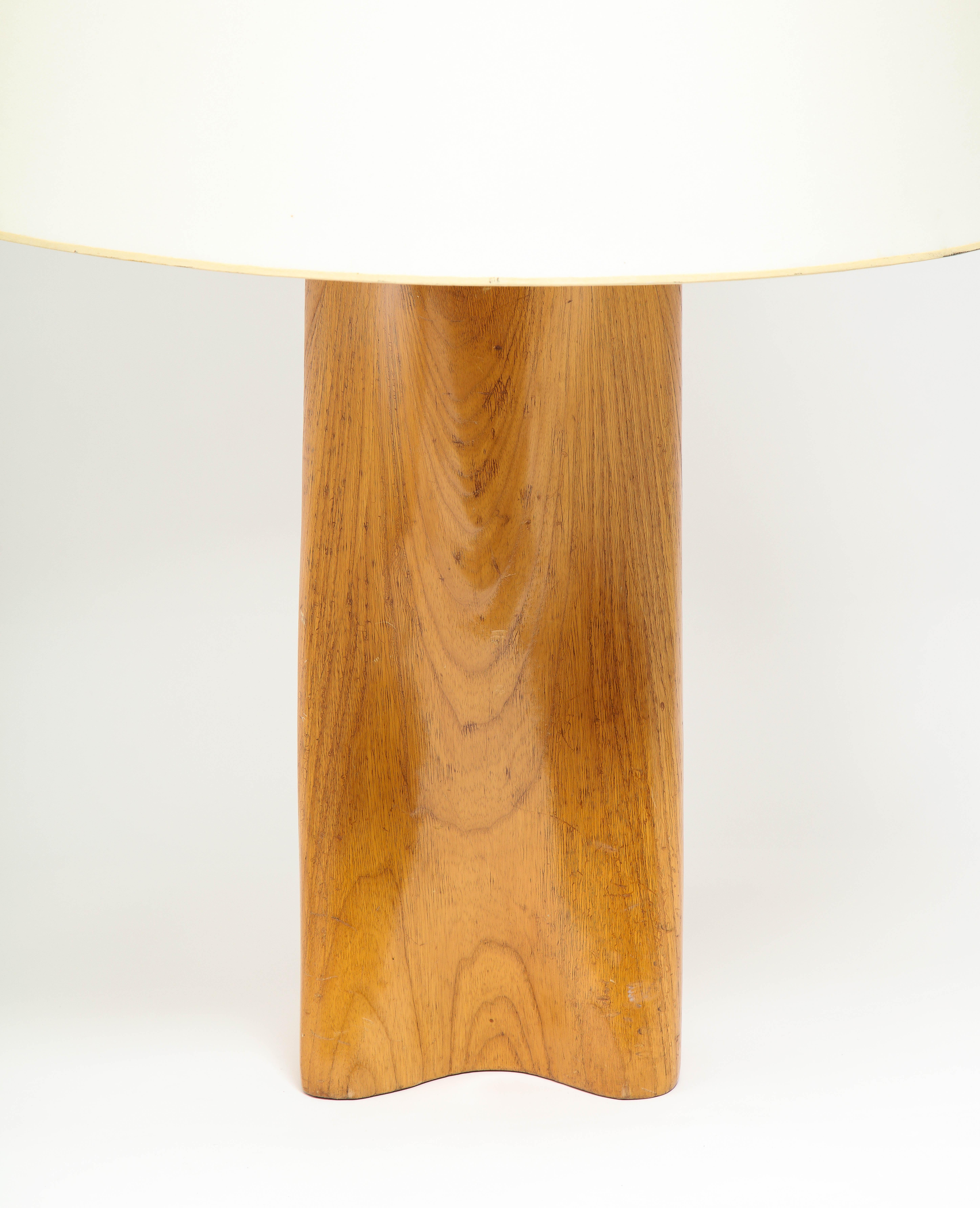 Mid-Century Modern Yasha Heffeitz Large Biomorphic Sculptural Organic Oak Table Lamp, USA 1950's For Sale