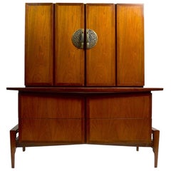 Large Helen Hobey Baker Chest on Chest