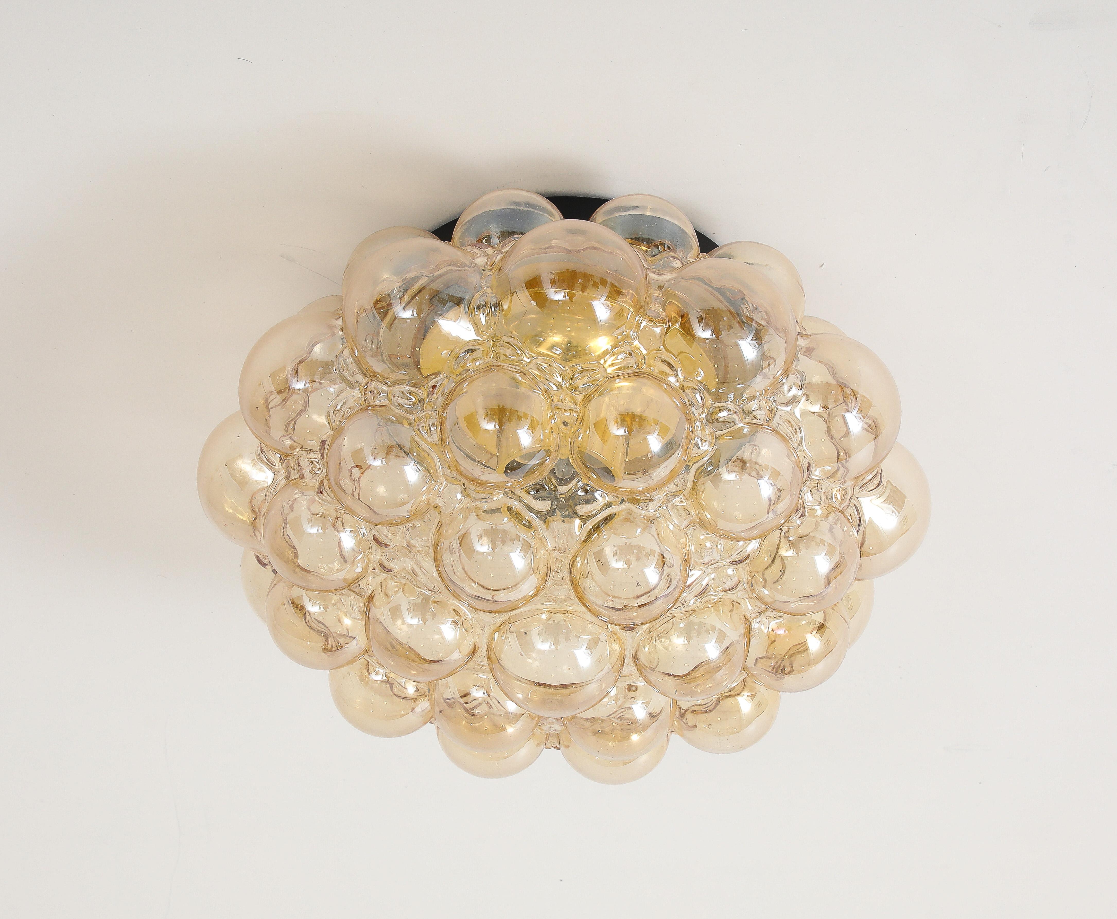 Large Helena Tynell Champagne Bubble Glass Flushmount In Good Condition For Sale In New York, NY