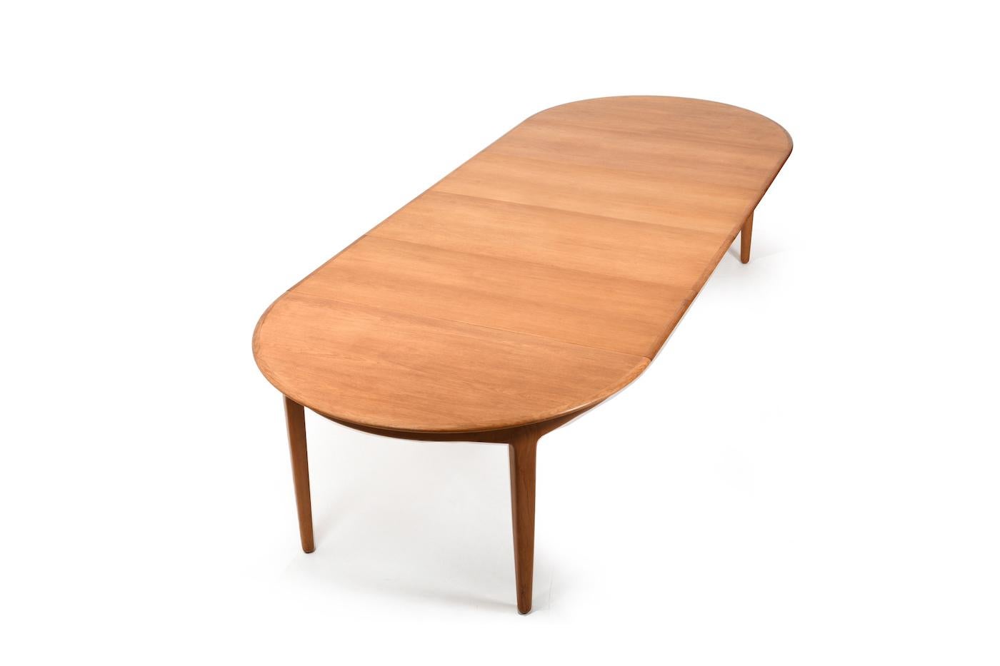 Large Henning Kjaernulf Oak Dining Table 1960s 6
