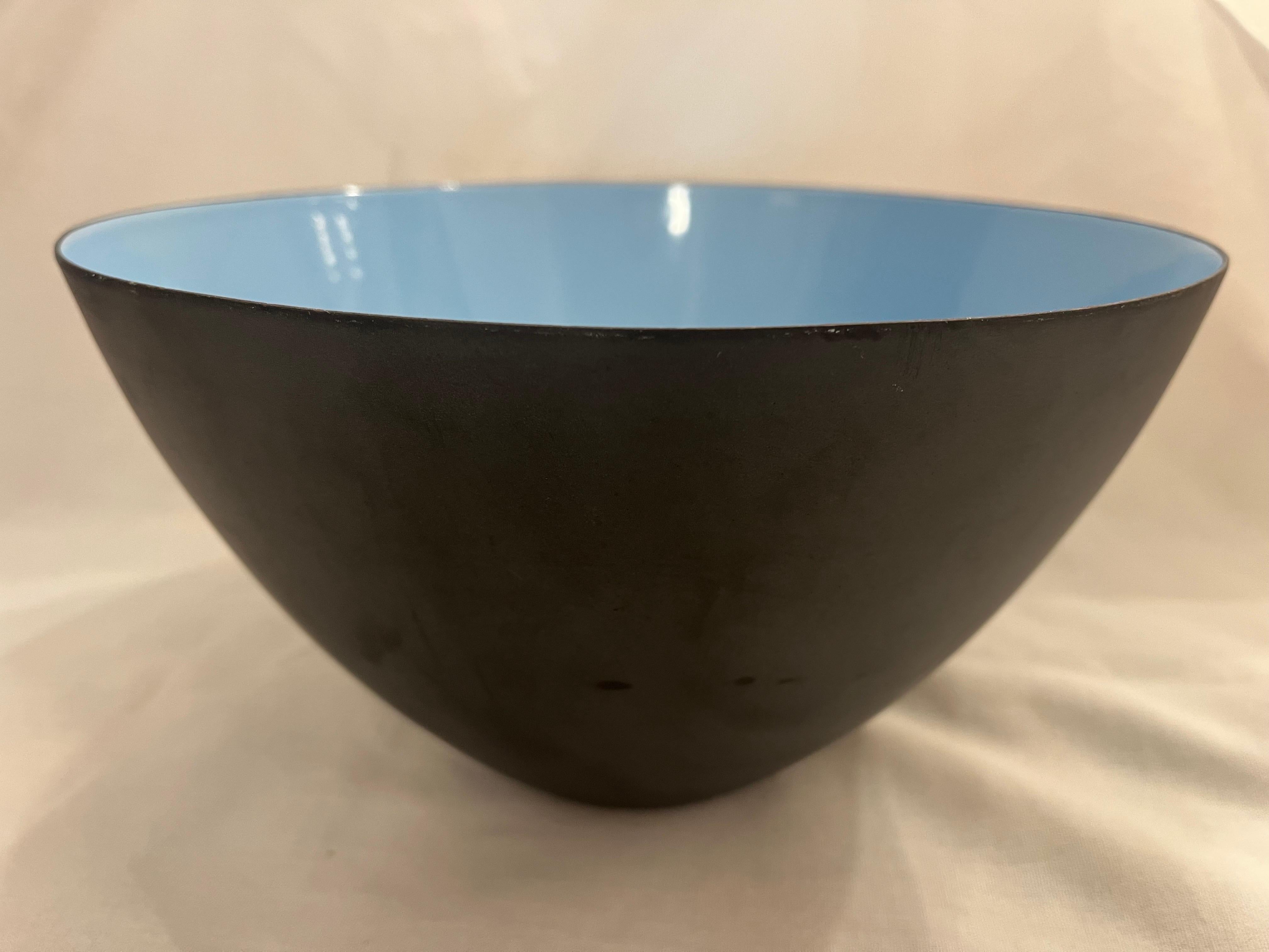 20th Century Large Herbert Krenchel Designed Danish Modern Krenit Baby Blue and Black Bowl For Sale