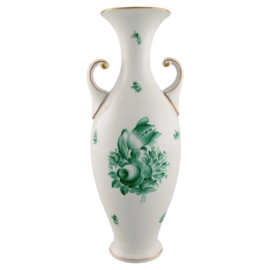Large Herend Green Chinese Vase in Hand-Painted Porcelain, Mid-20th Century