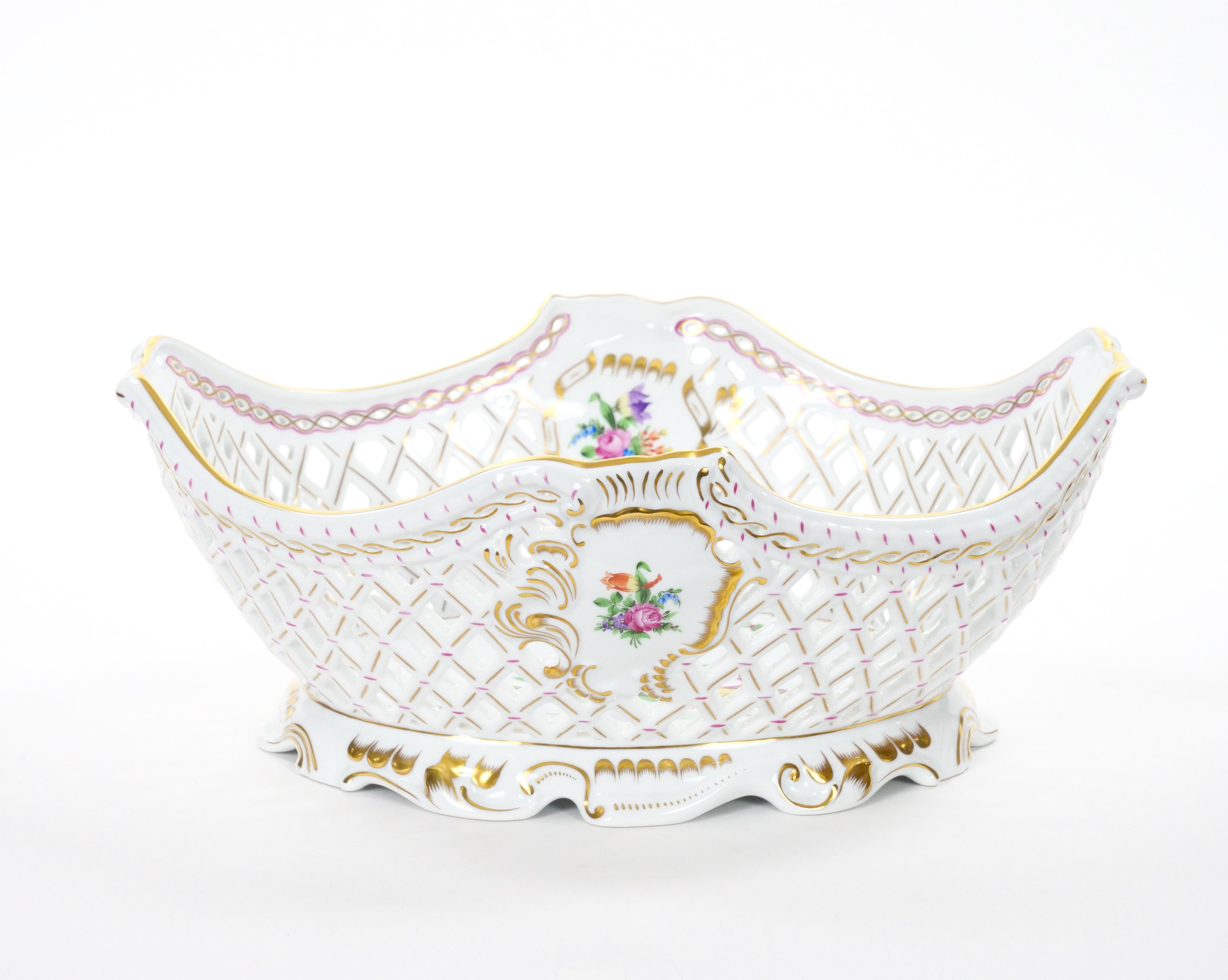 Large Herend Hungarian Porcelain Reticulated Centerpiece Floral Motif Accents For Sale 8
