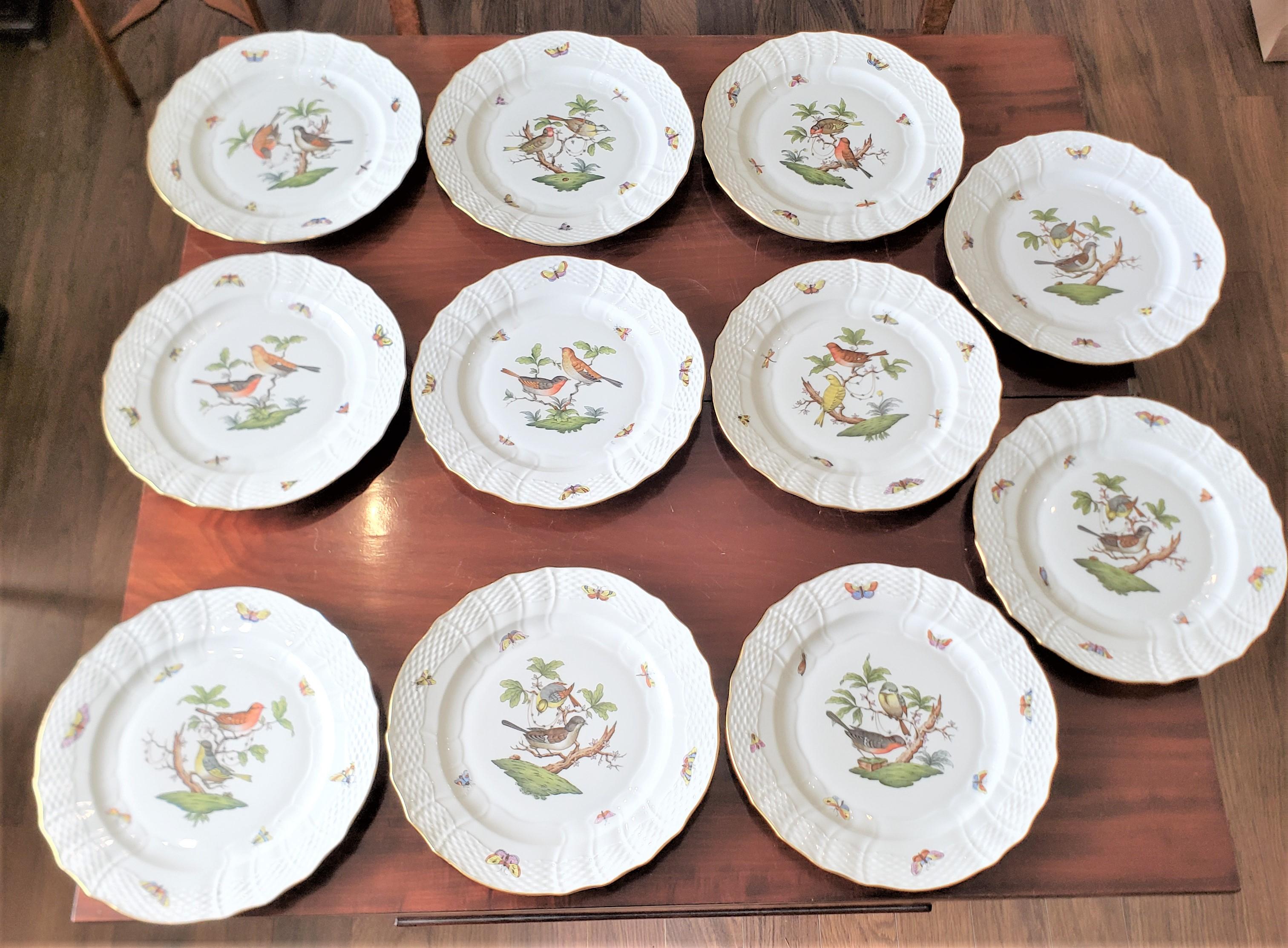 Large Herend Porcelain Green Rothschild Bird Pattern Dinner Service with Extras 10