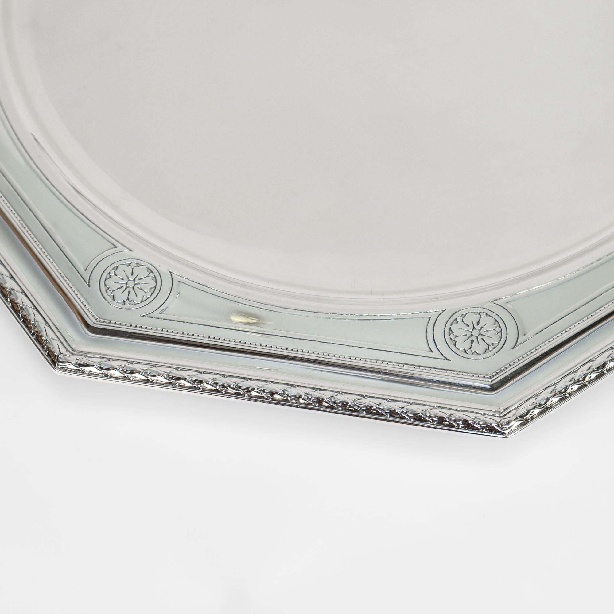 Große sechseckige Art Deco Tiffany & Co. Sterling Silber Kompott/Fußkuchenteller (Sterlingsilber) im Angebot