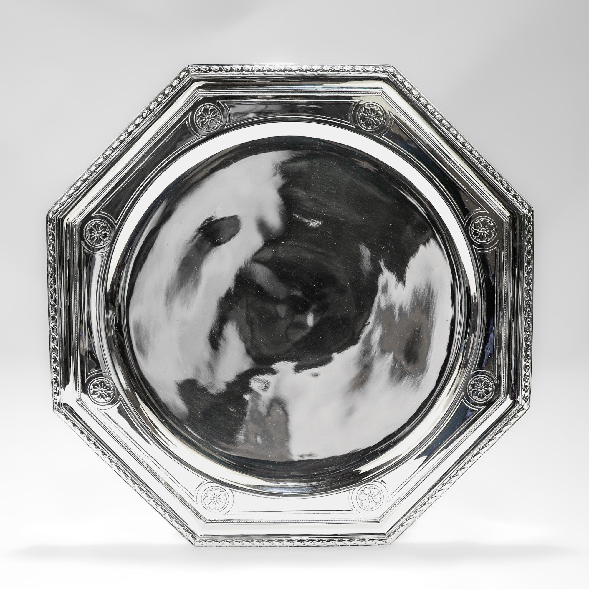 Große sechseckige Art Deco Tiffany & Co. Sterling Silber Kompott/Fußkuchenteller im Angebot 2