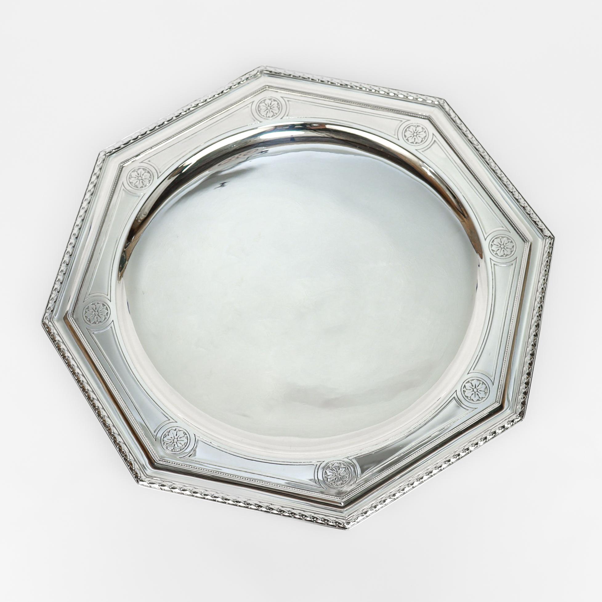 Große sechseckige Art Deco Tiffany & Co. Sterling Silber Kompott/Fußkuchenteller im Angebot 3