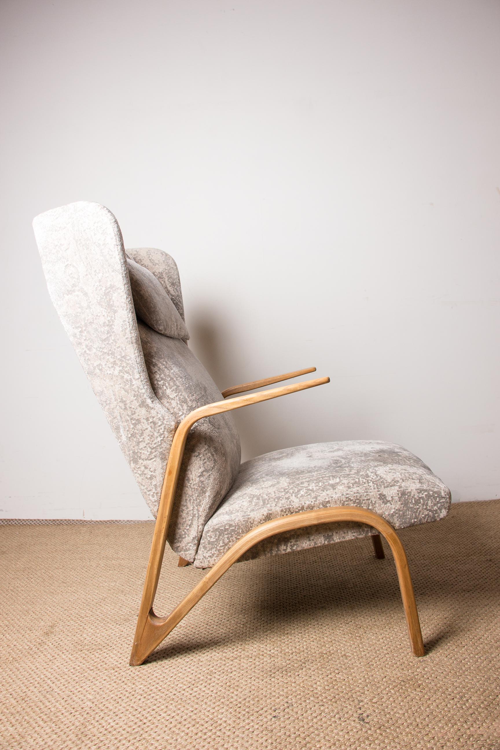 Large high armchair in curved beech and recent Konkav fabric model by Paul Bode. For Sale 4