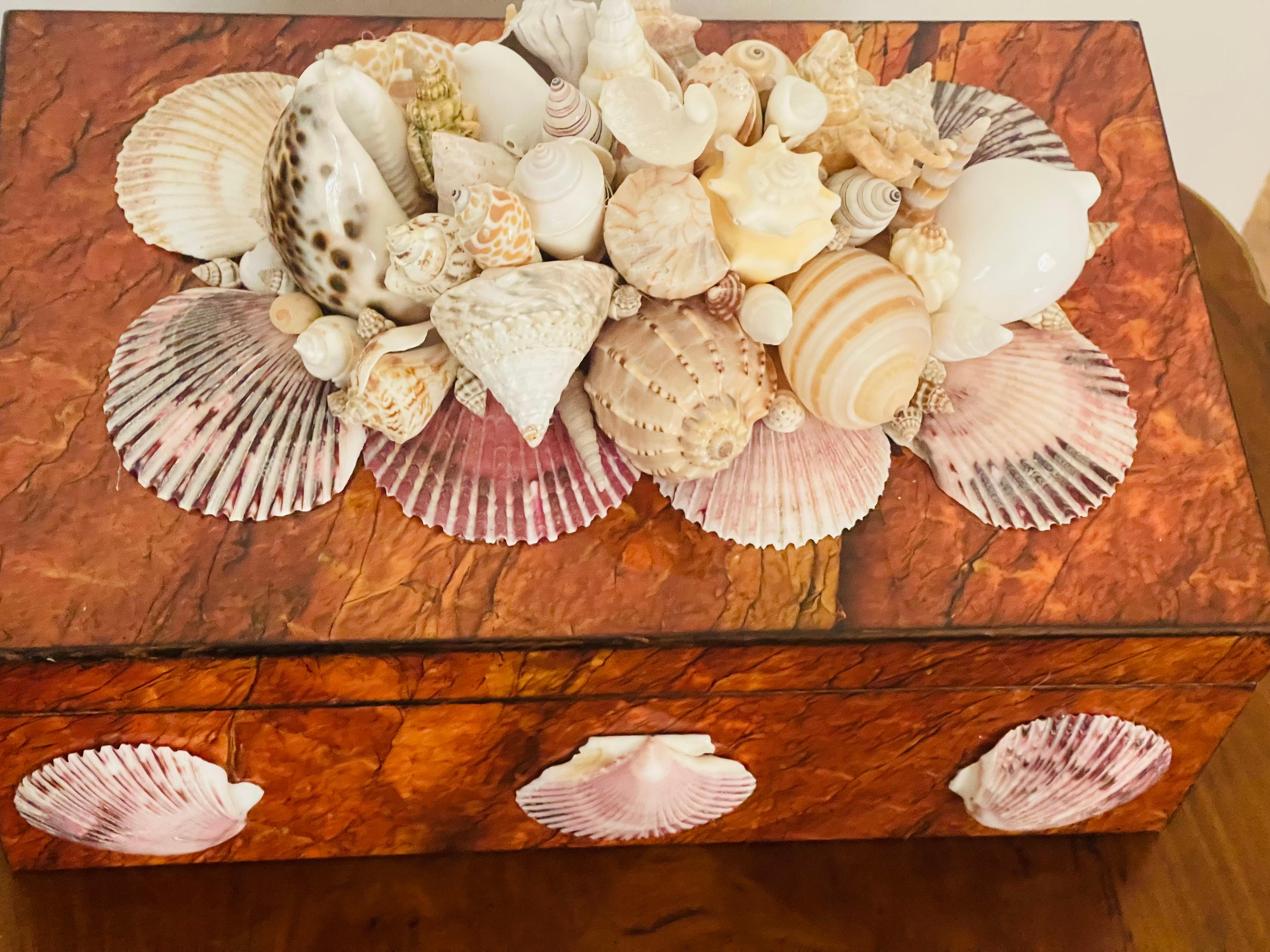 Organic Modern Large Himidot Box Decorated with Sez Shells Maitland Smith Style For Sale