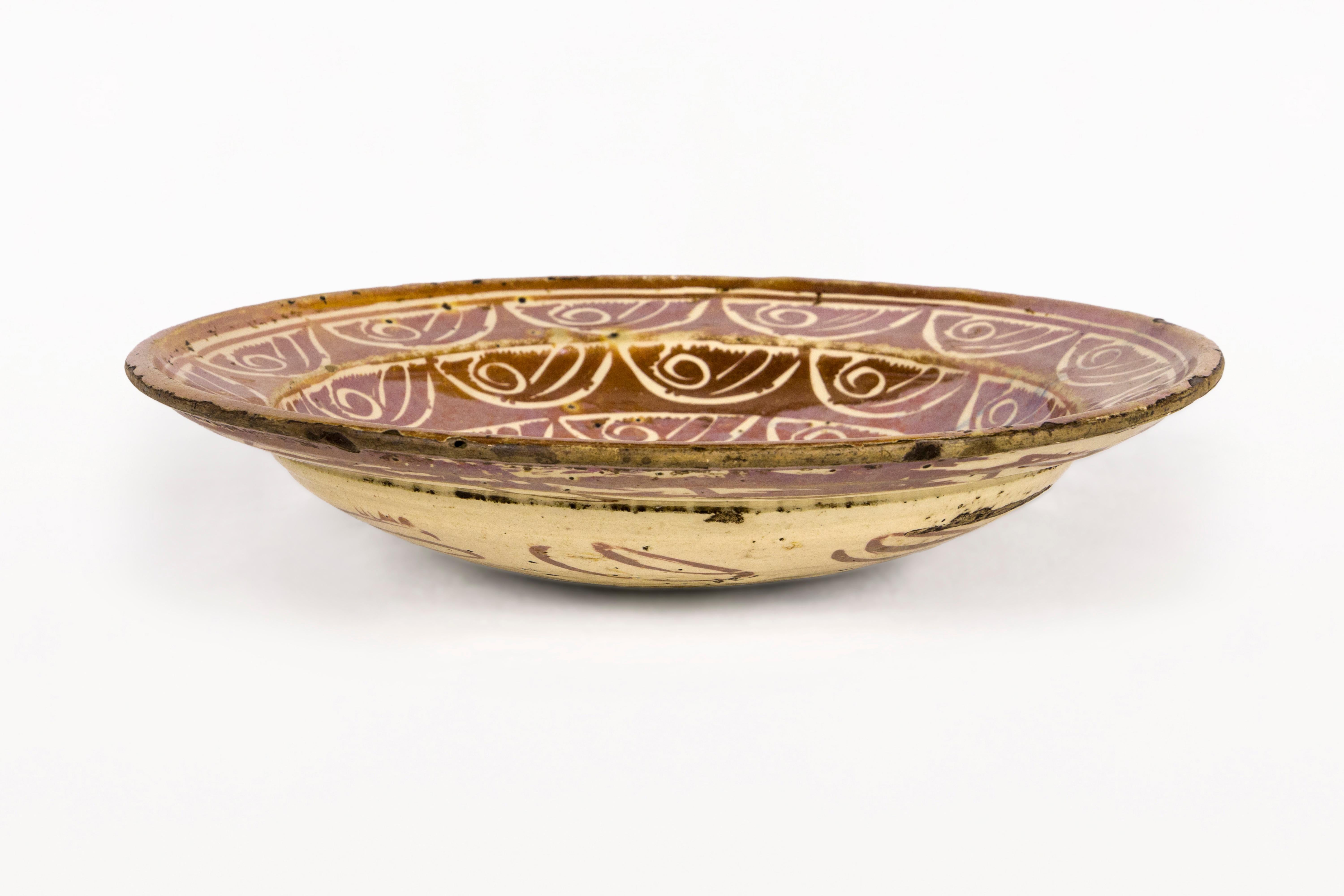 Spanish Large Hispano-Moresque Blue & Copper Lustre Bowl, XVII Century, Spain For Sale