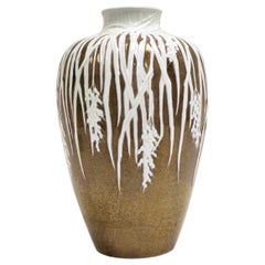 Grand vase en porcelaine de présentation historique Meiji