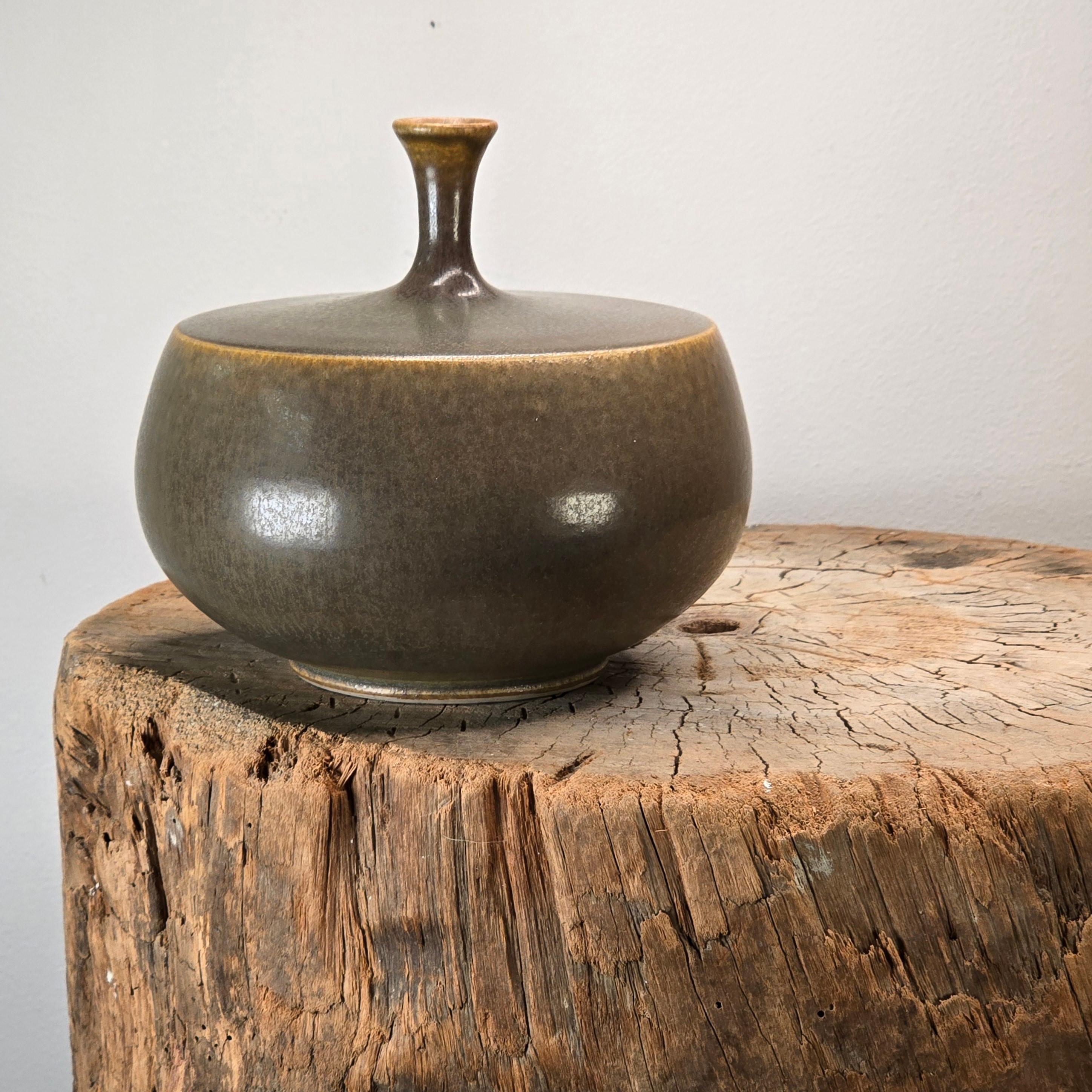 Stoneware Large Höganäs Vase attributed to Leif Svensson For Sale