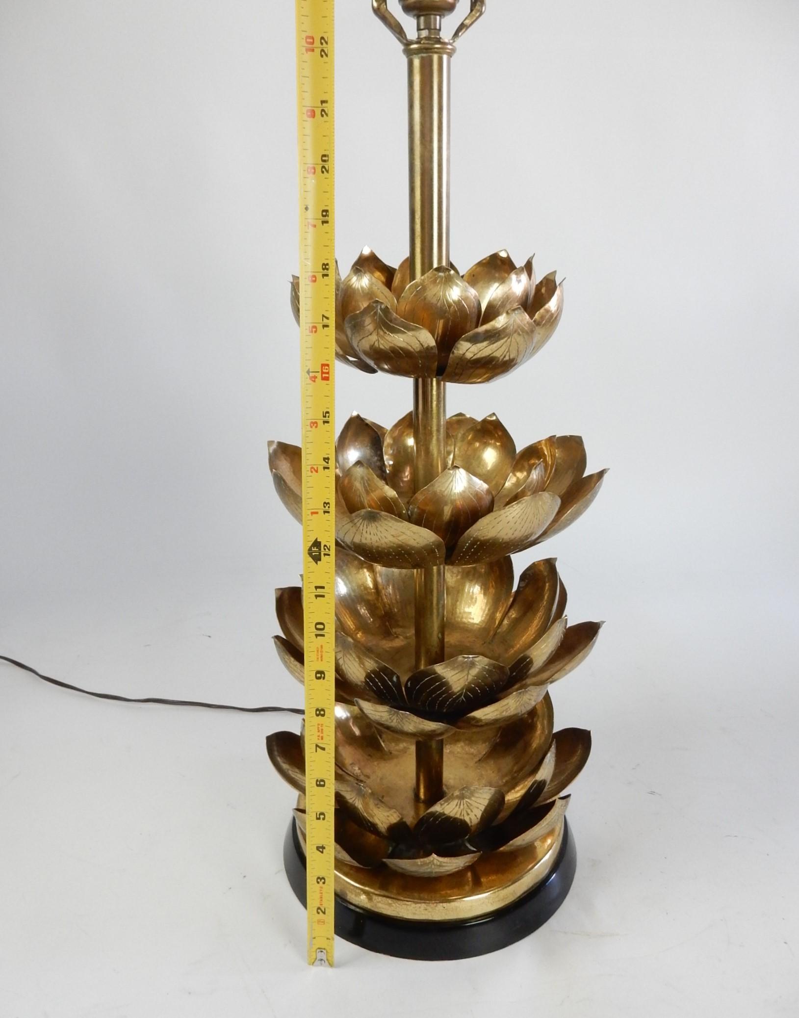 Large Hollywood Regency Brass Lotus Table Lamp by Feldman Lamp CO 1960's For Sale 4