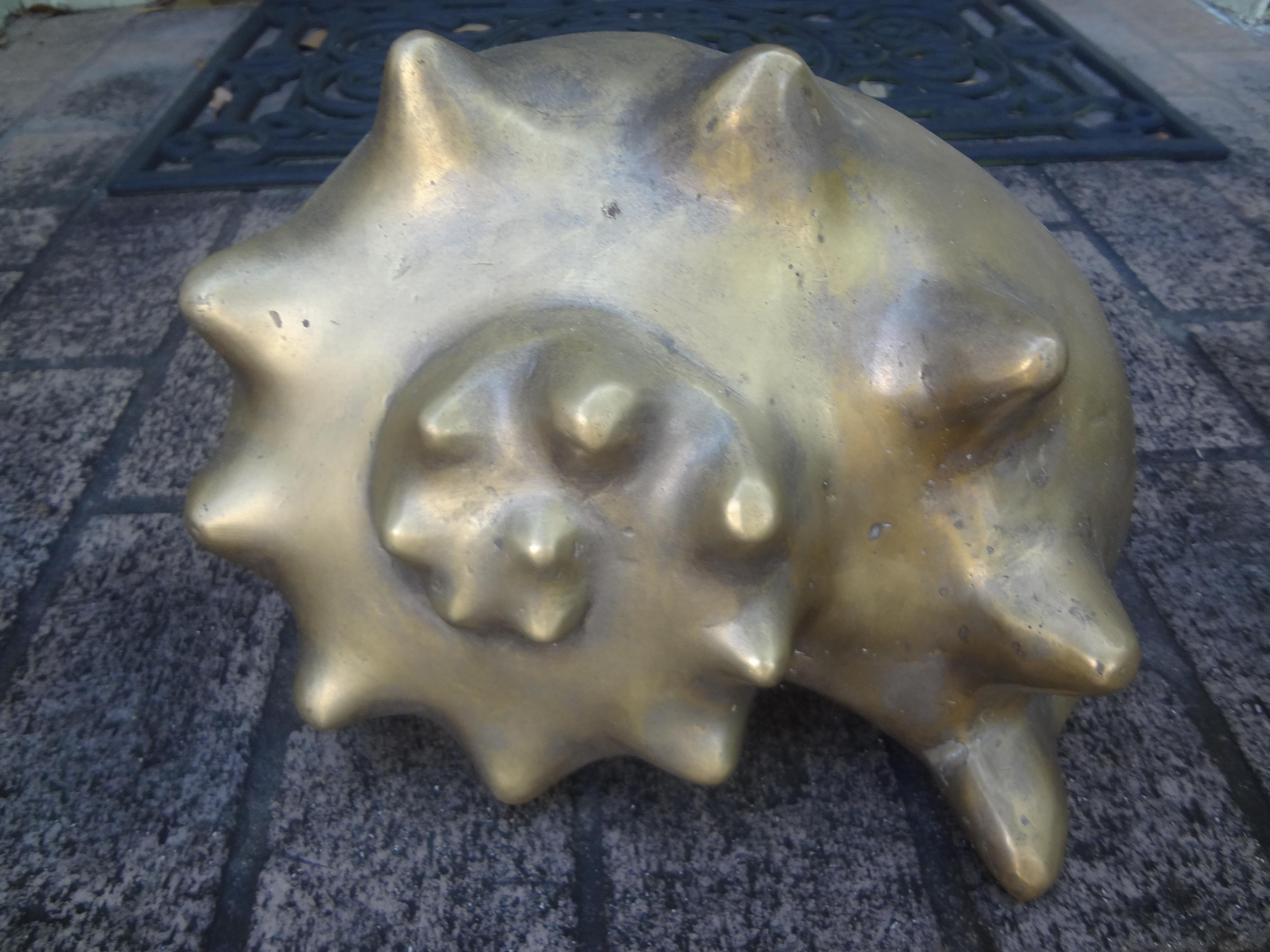 Large Hollywood Regency Brass Seashell For Sale 3