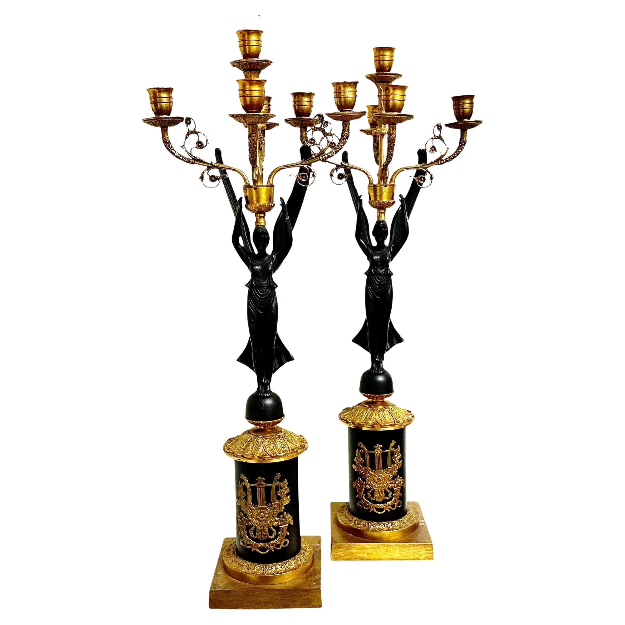 Grands chandeliers Hollywood Regency en vente
