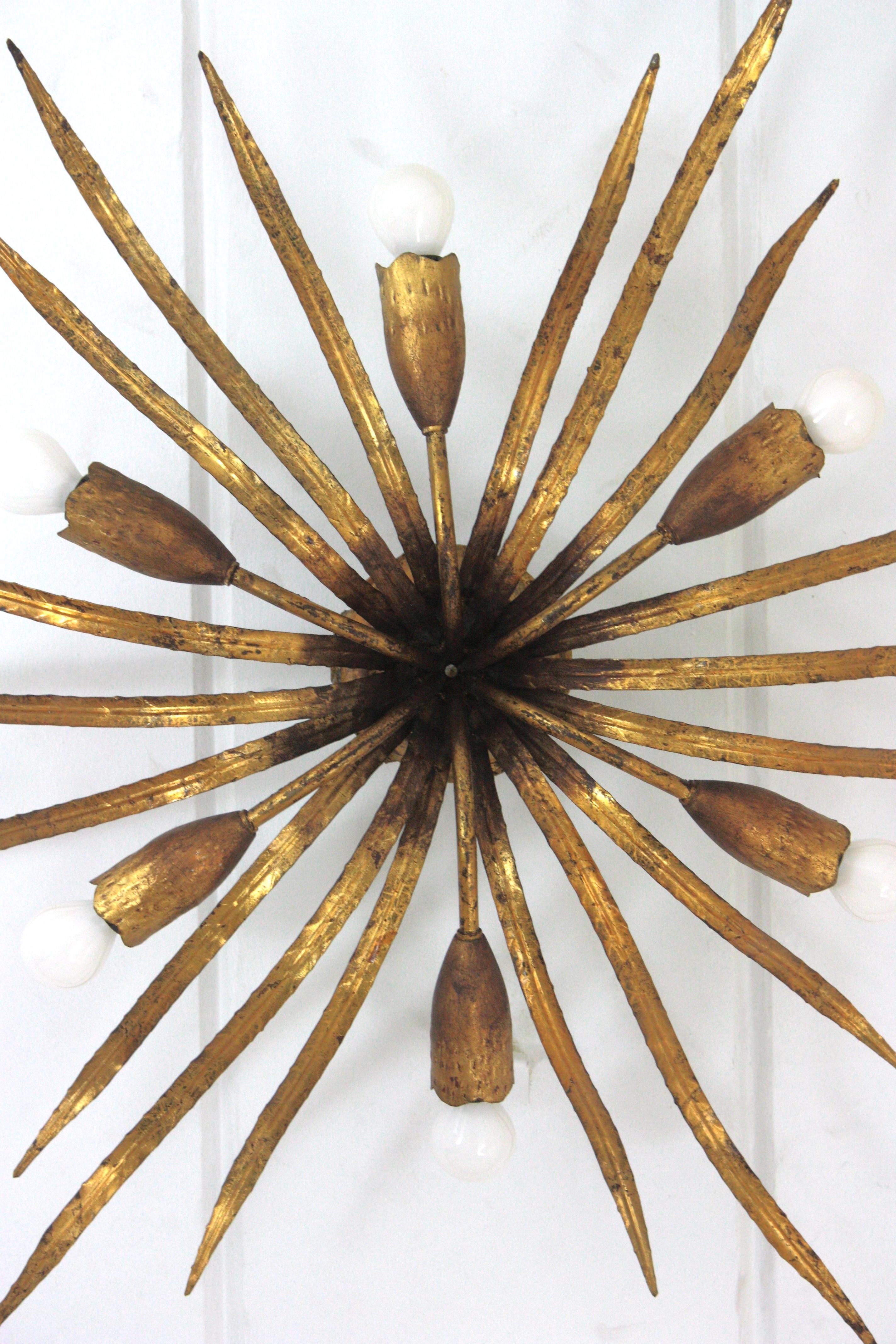 20th Century Large Hollywood Regency Foliage Ceiling Light Fixture in Gilt Iron, Spain 1940s For Sale