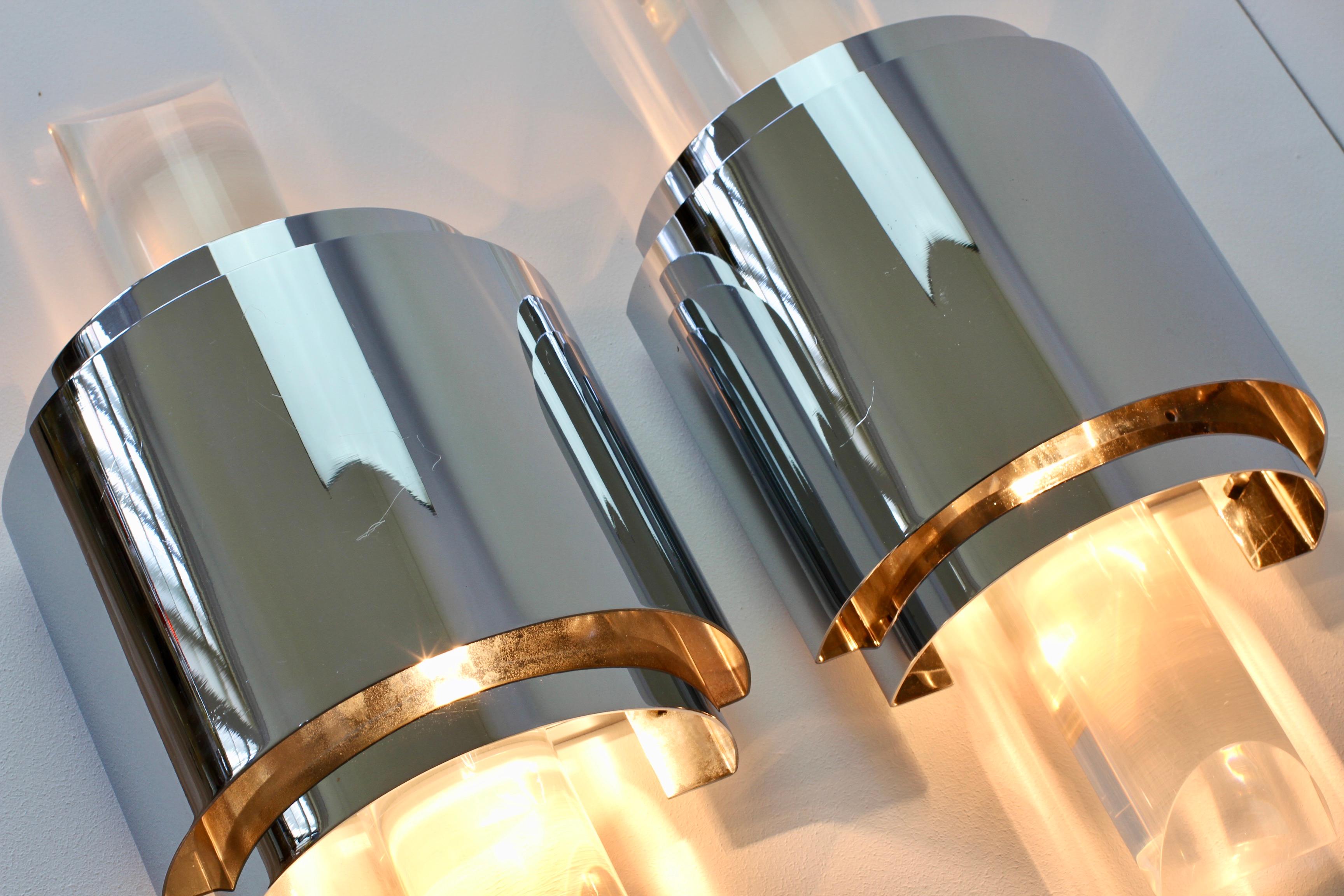 Polished Large Hollywood Regency Lucite and Chrome Wall Lights or Sconces, circa 1970s For Sale