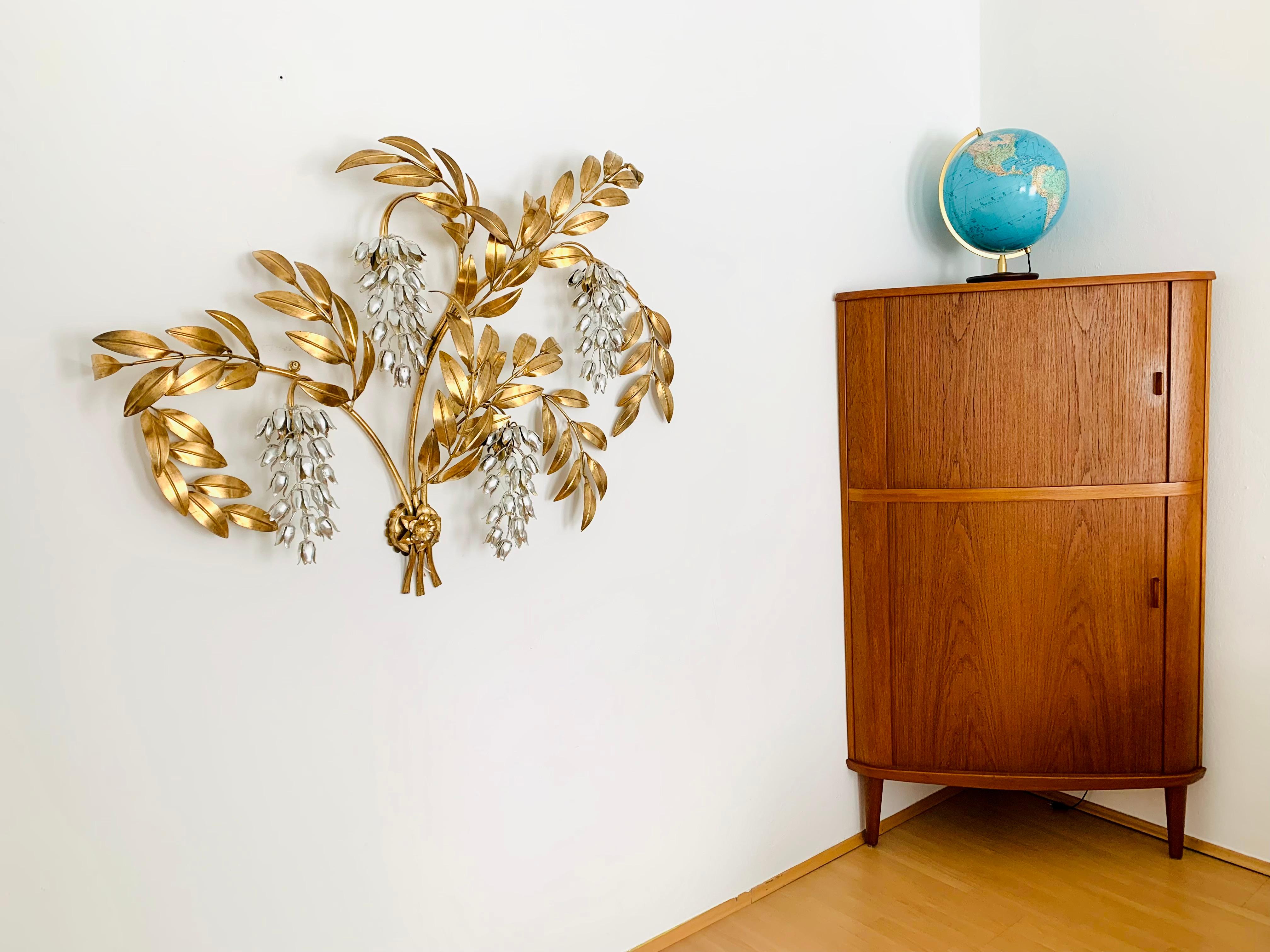 Metal Large Hollywood Regency Palm Leaf Wall Lamp by Hans Kögl For Sale