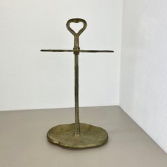 Large Hollywood Regency Solid Brutalist Brass Umbrella Stand, Italy, 1970s