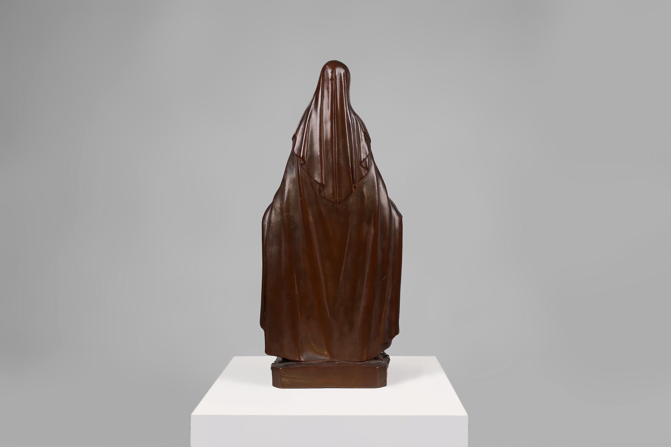 Gran estatua de Santa María en yeso pintado en bronce, Bélgica Años 30 en venta 3