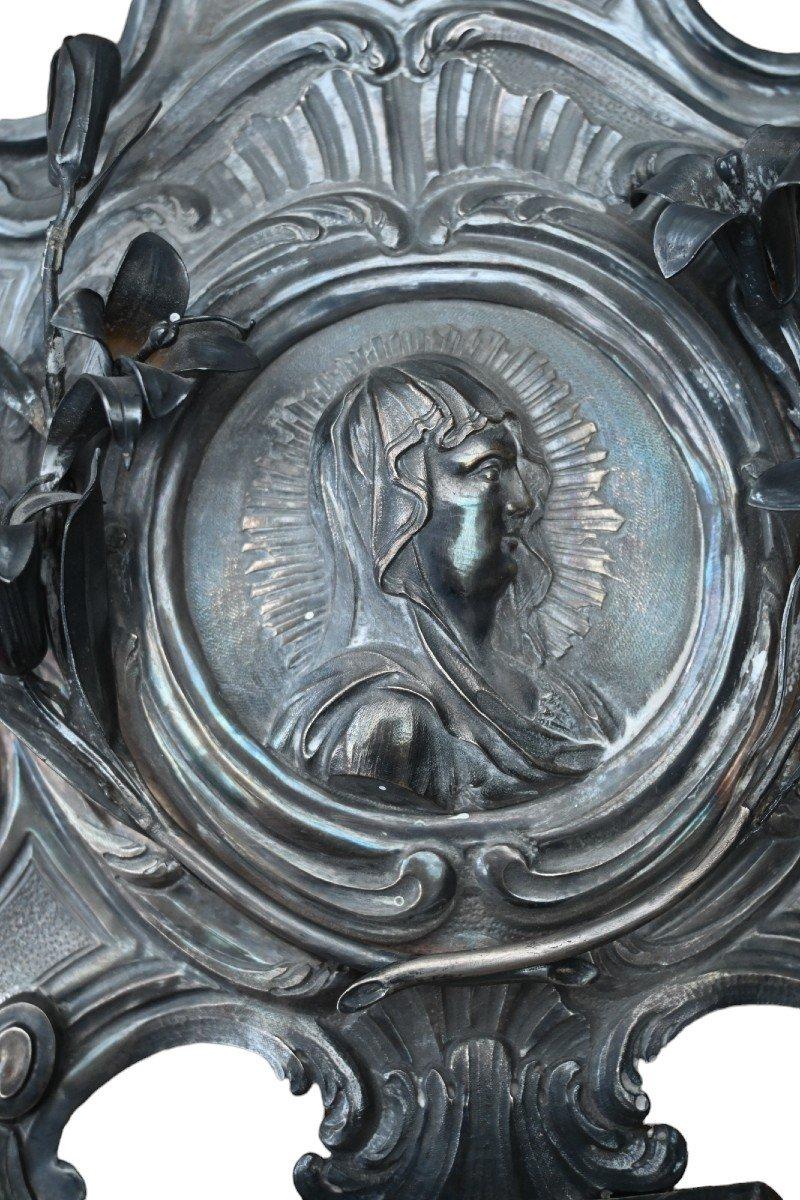 German Large Holy waterfont In Sterling Silver, 19th century For Sale