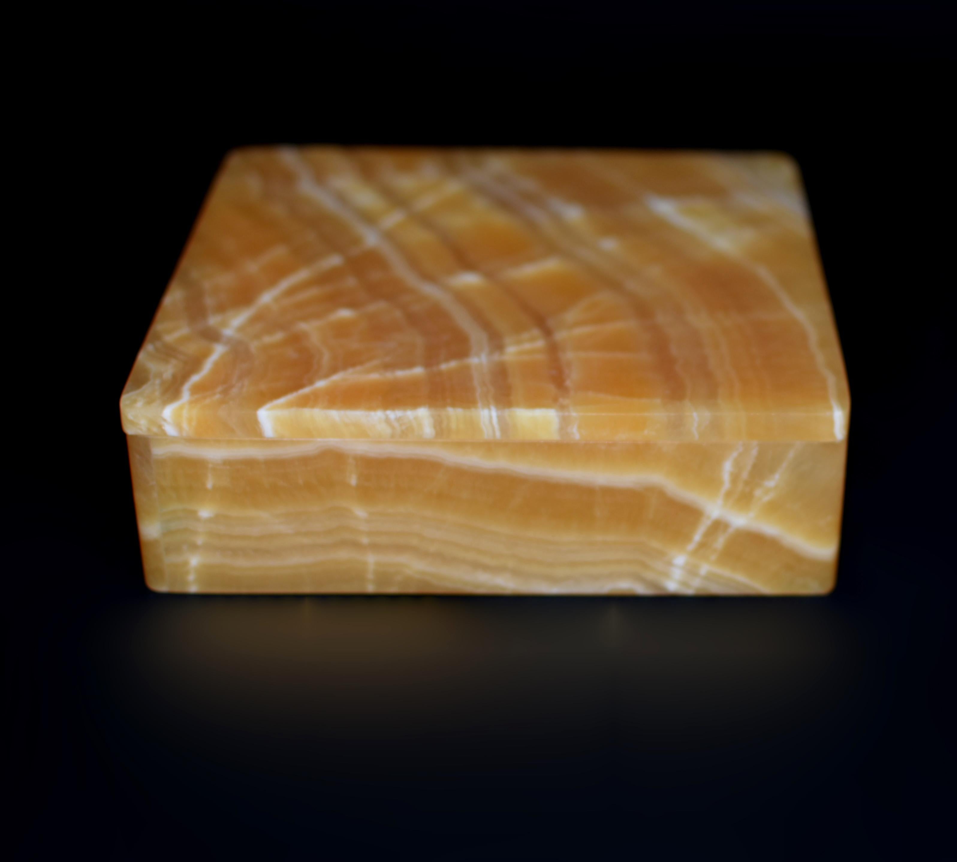 Hand-Carved Large Honey Calcite Onyx Box 6