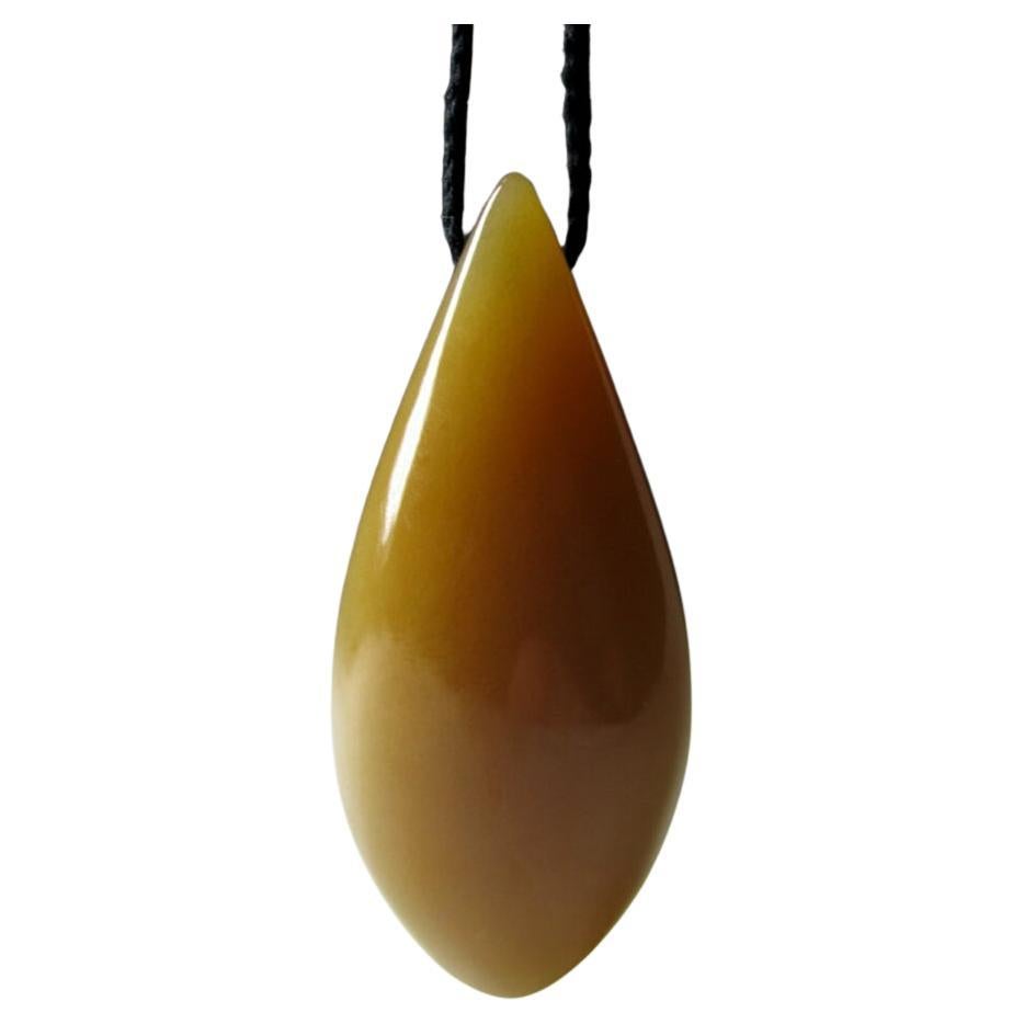 Pendentif en Jade Honey Goutte Opaque Cadeau Homme Nephrite Jaune Fleur Naturel
