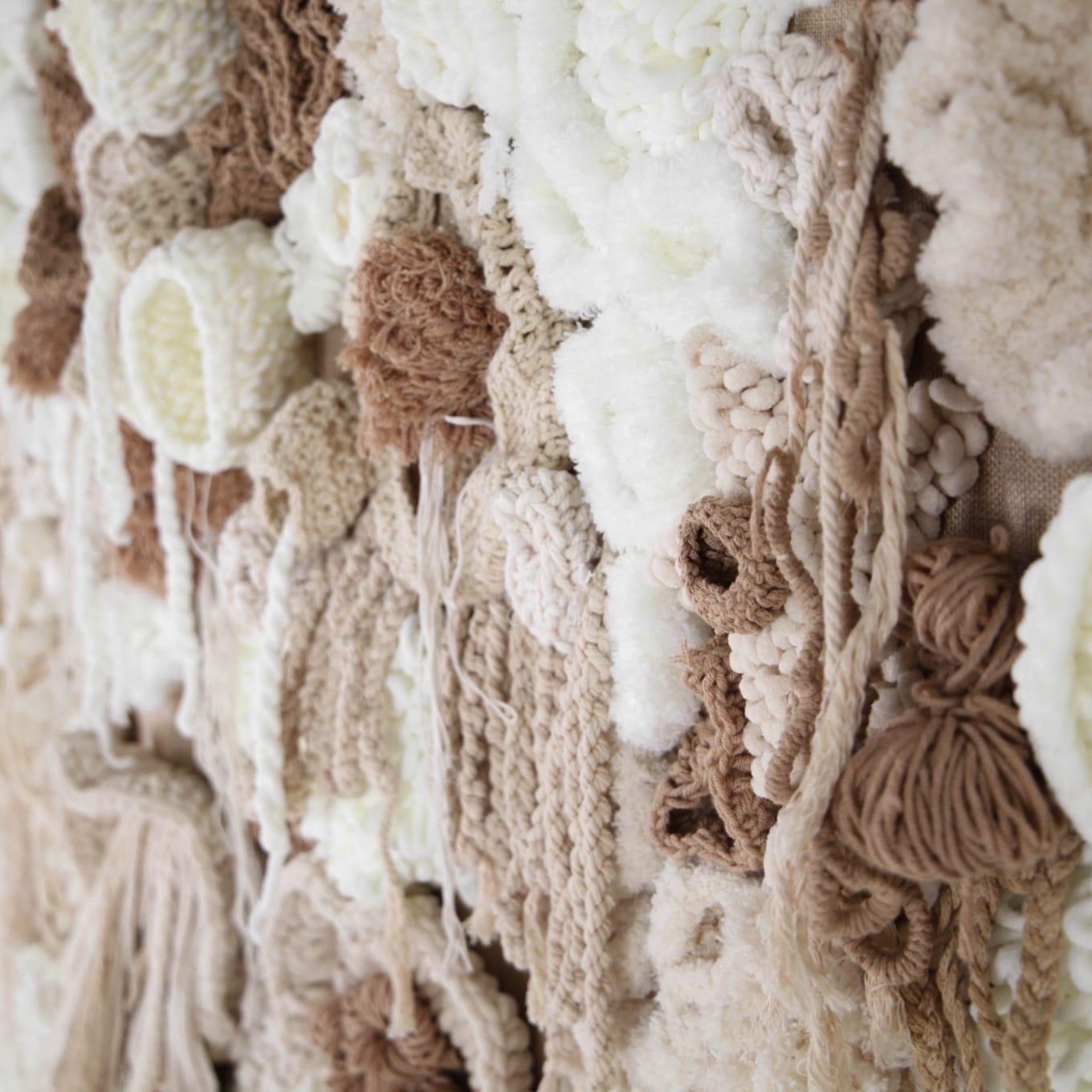 Large horizontal tapestry en vente 3