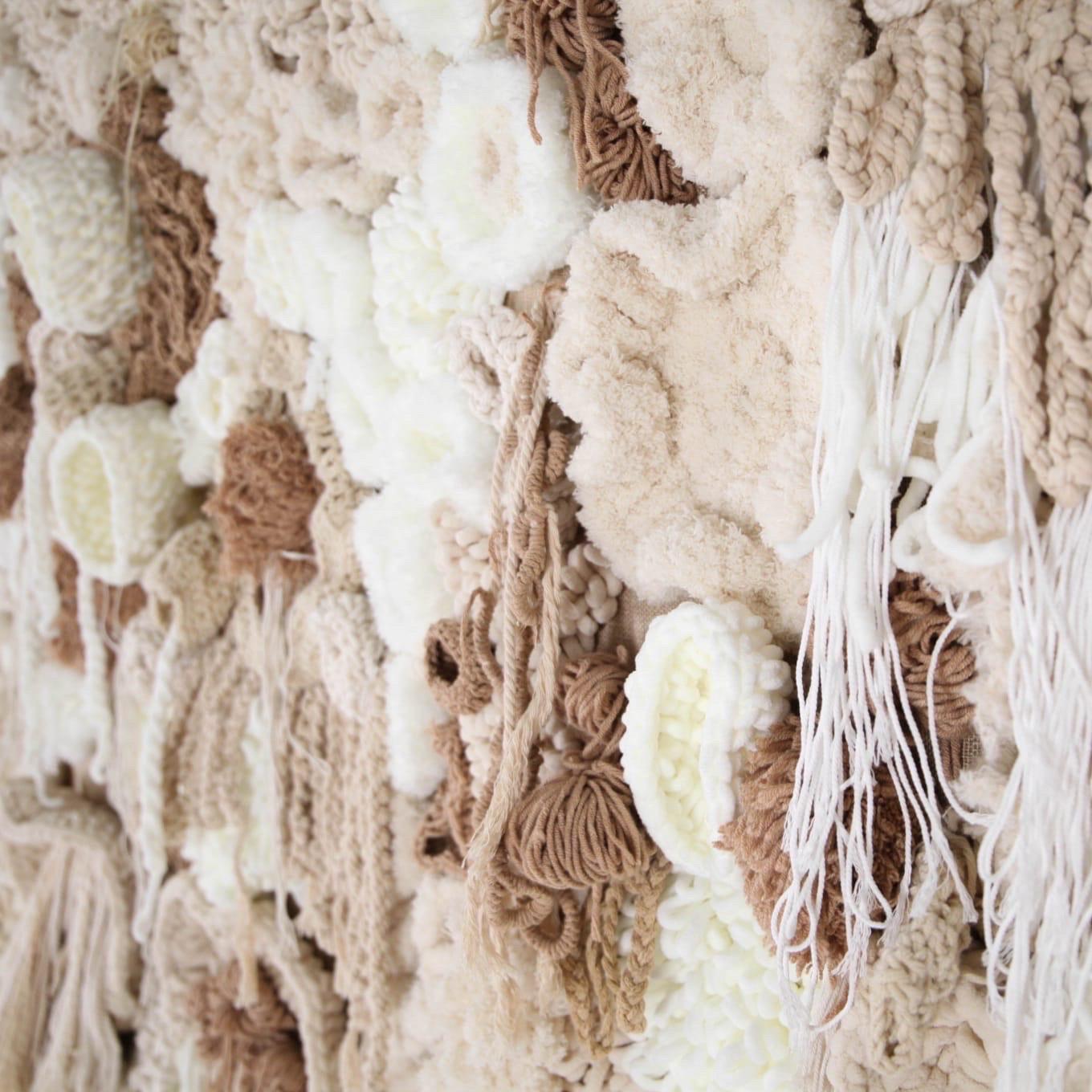 Large horizontal tapestry en vente 4