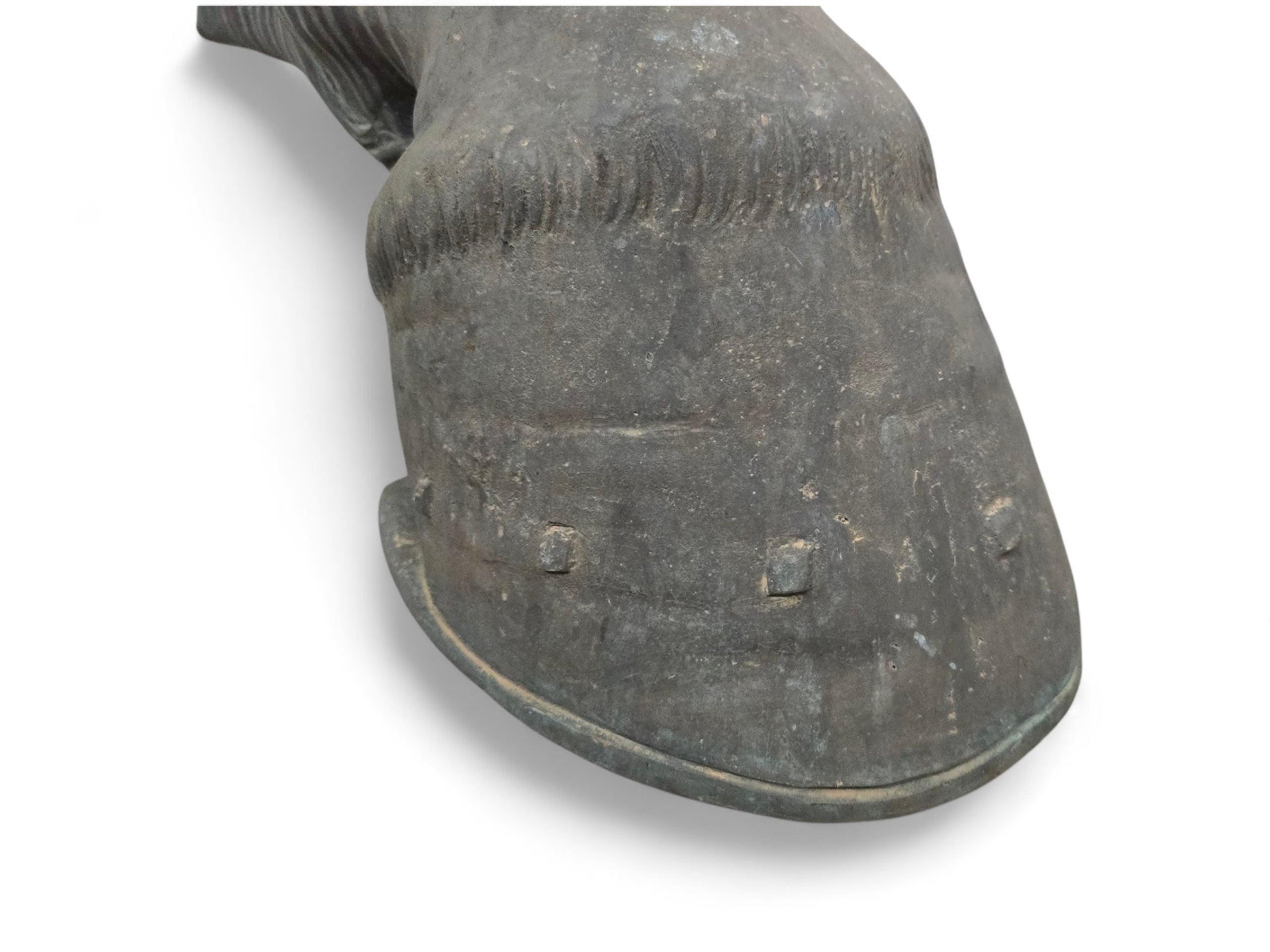 Bronzo Gamba di cavallo grande dopo Pietro Tacca - di Fernando Sánchez Castillo in vendita