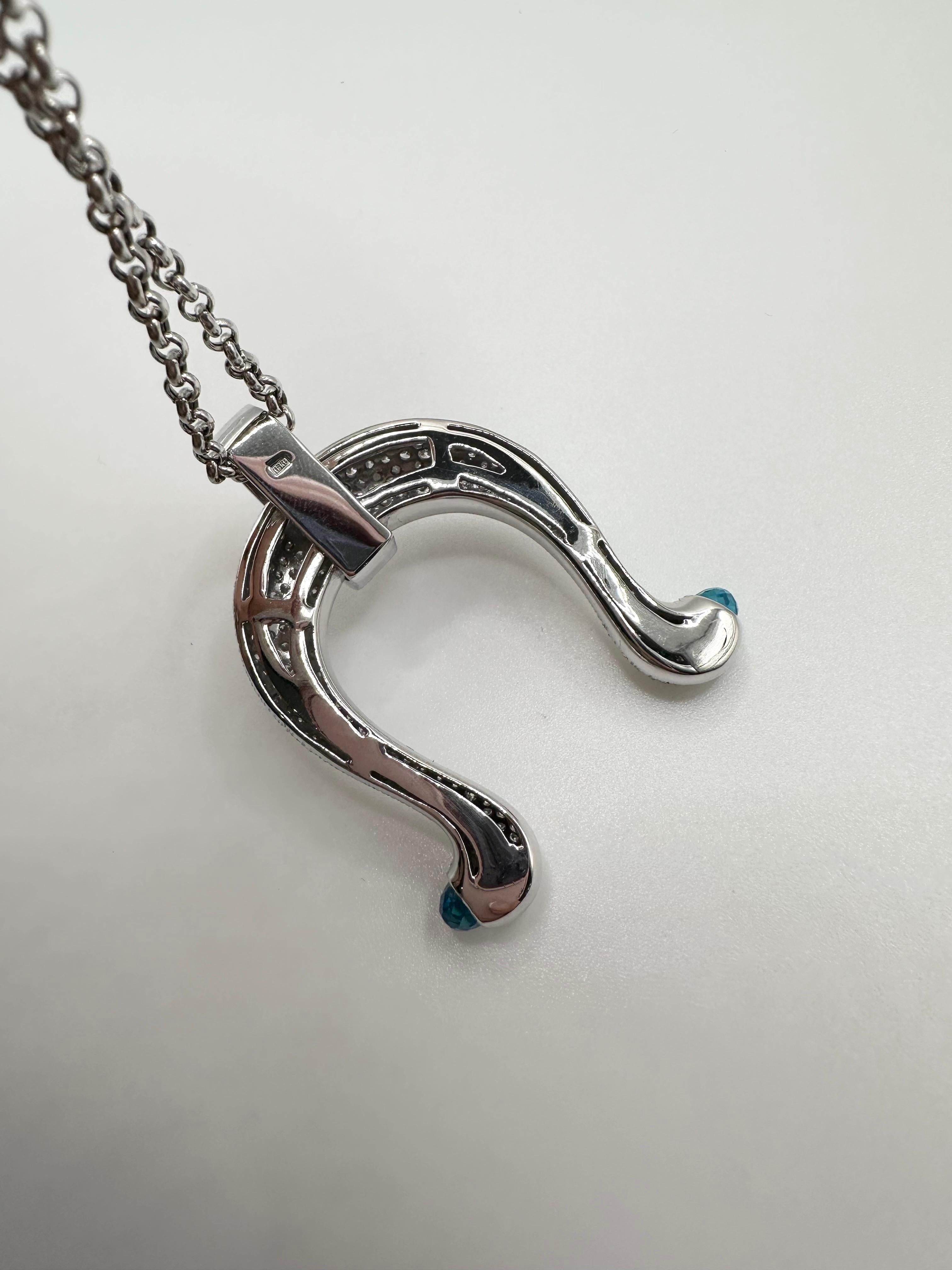 Collana con ciondolo a ferro di cavallo in oro 18KT pesante in vendita 1