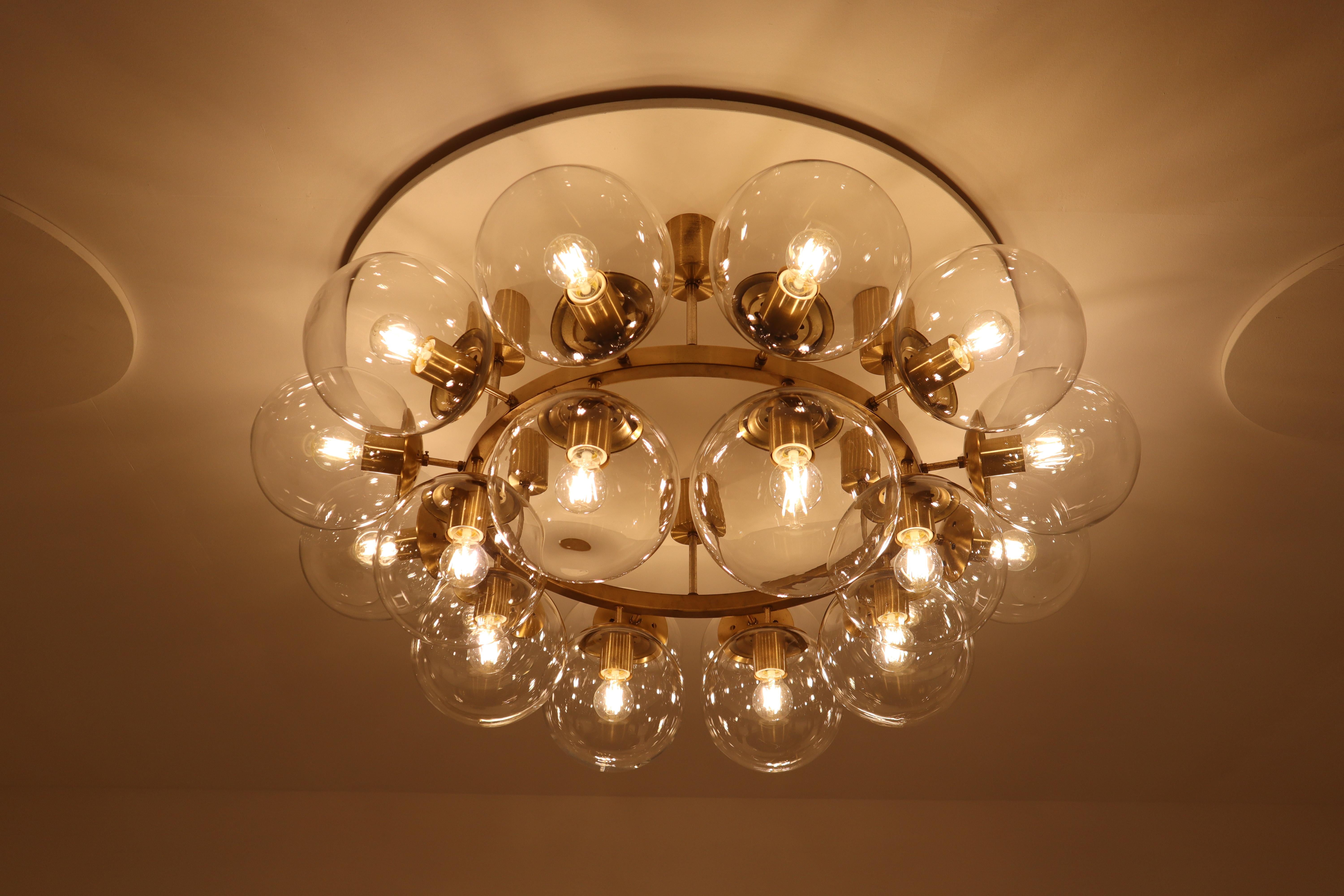 Large Hotel Chandelier in Brass Fixture and 20 Large Hand-Blowed Glass Globes  5